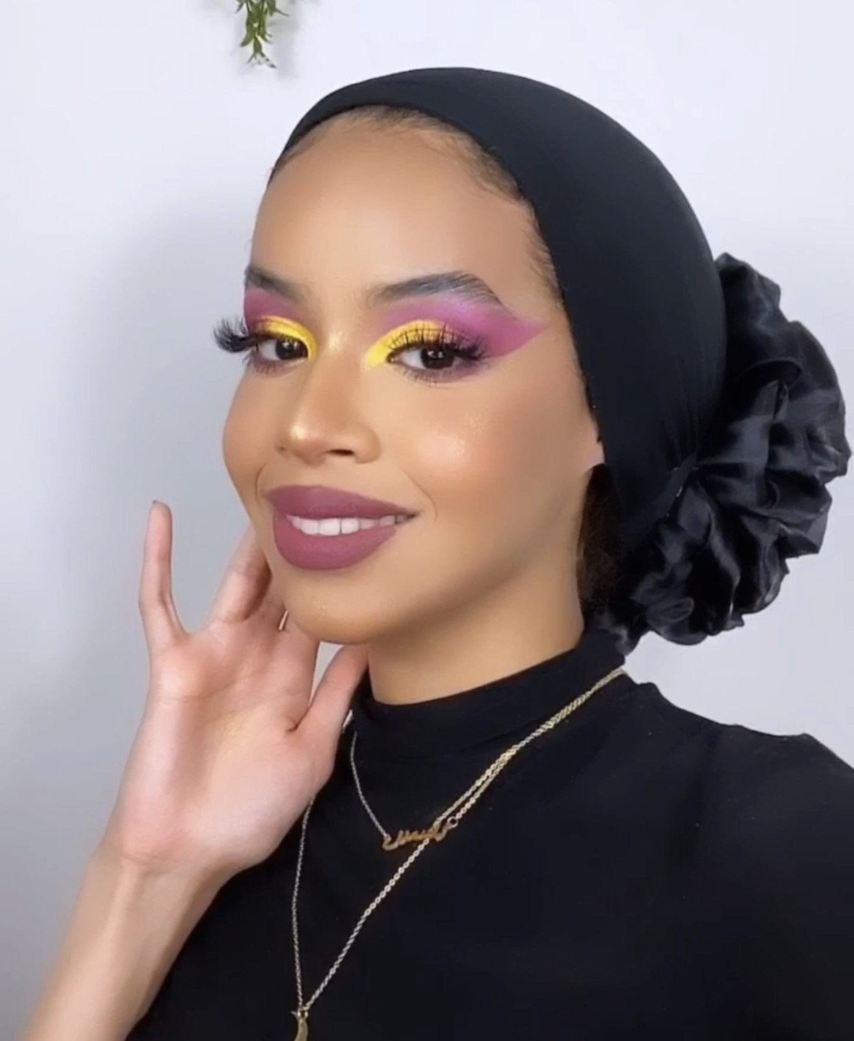 VOLUMIZING SCRUNCHIE CAPS COLLECTION