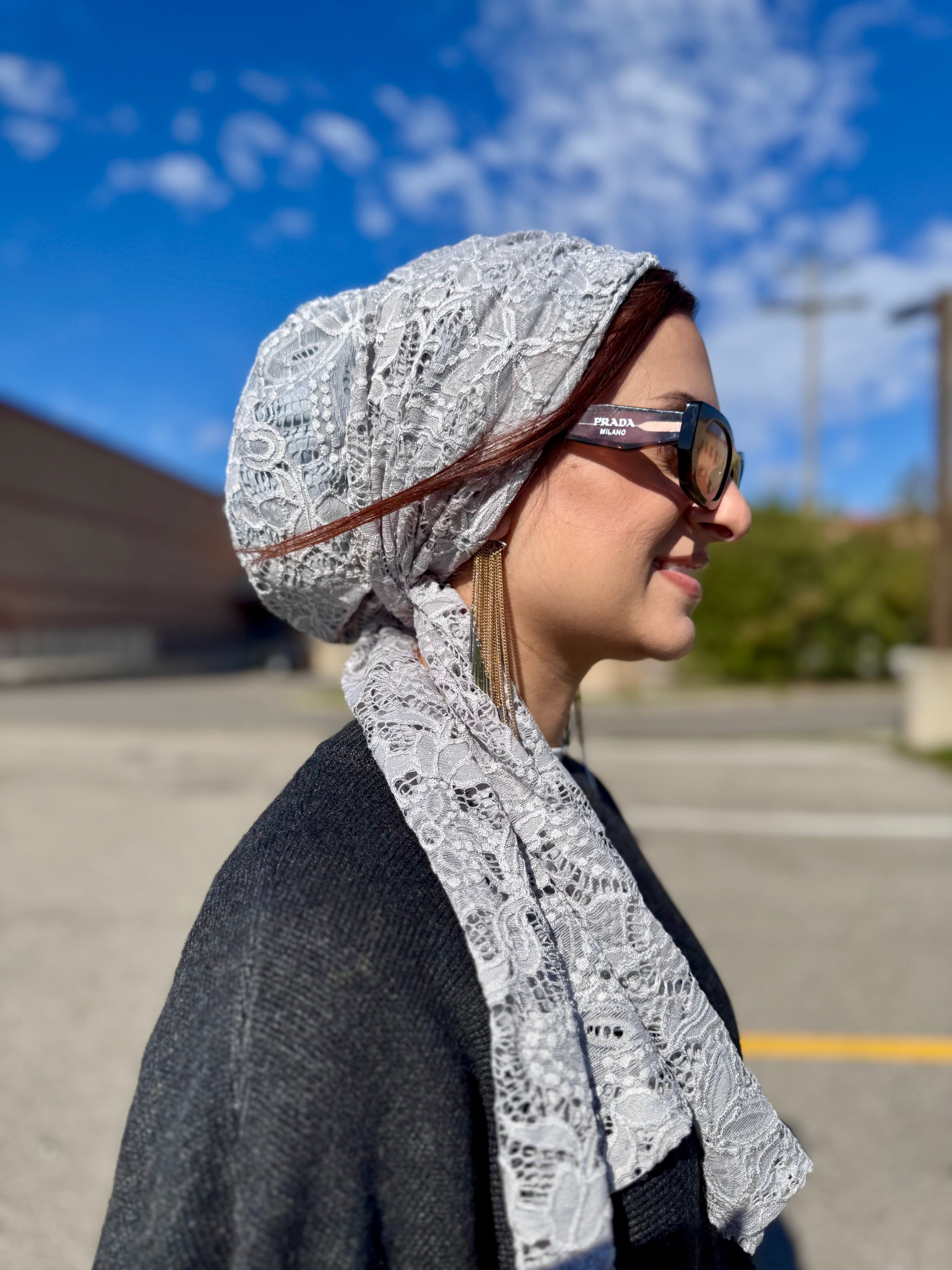 Beanie Wrap Lace - Light Grey