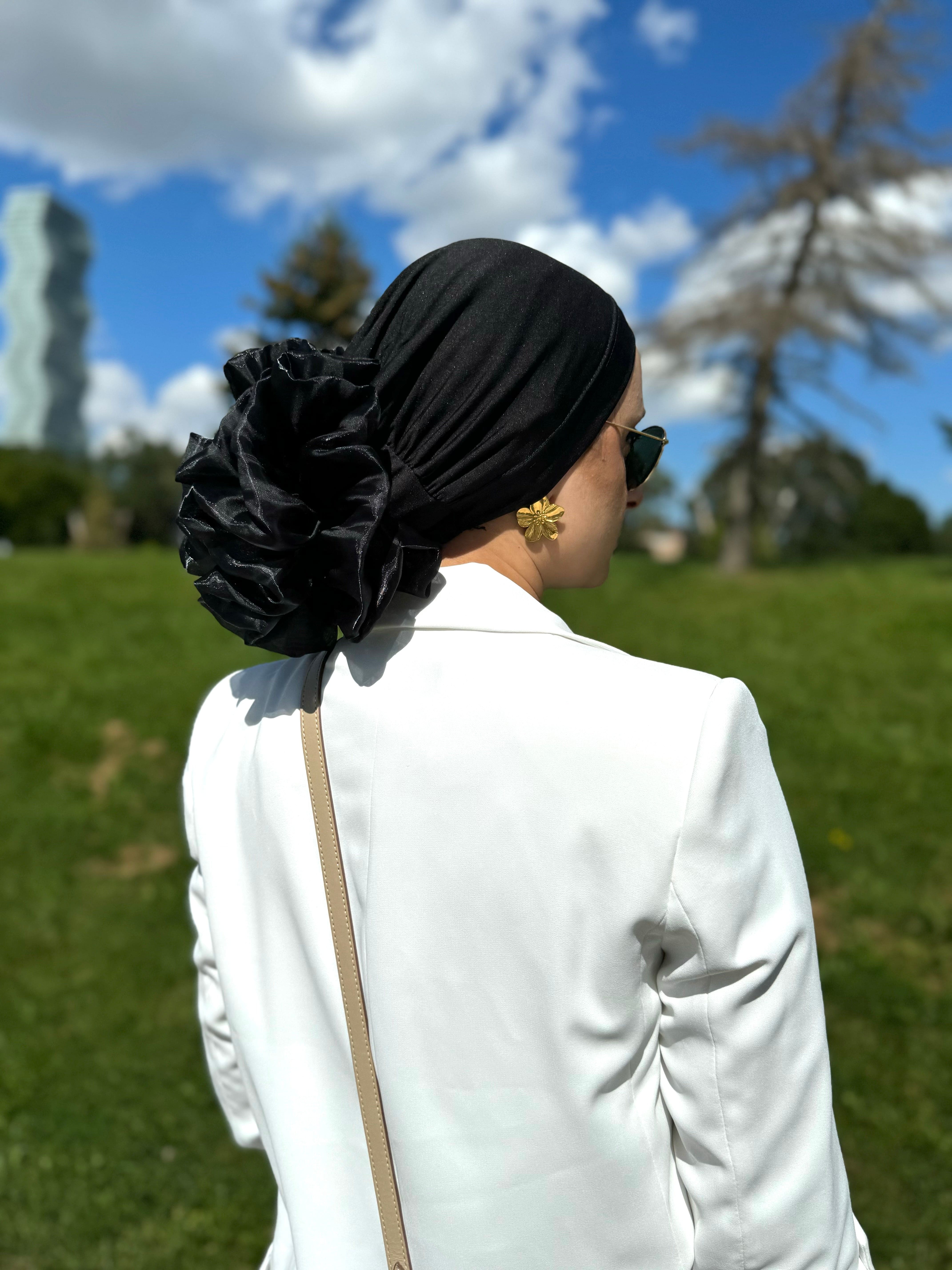 Volumizing Scrunchie Cap - Black Big Flower Volume in the back - Turban Couture