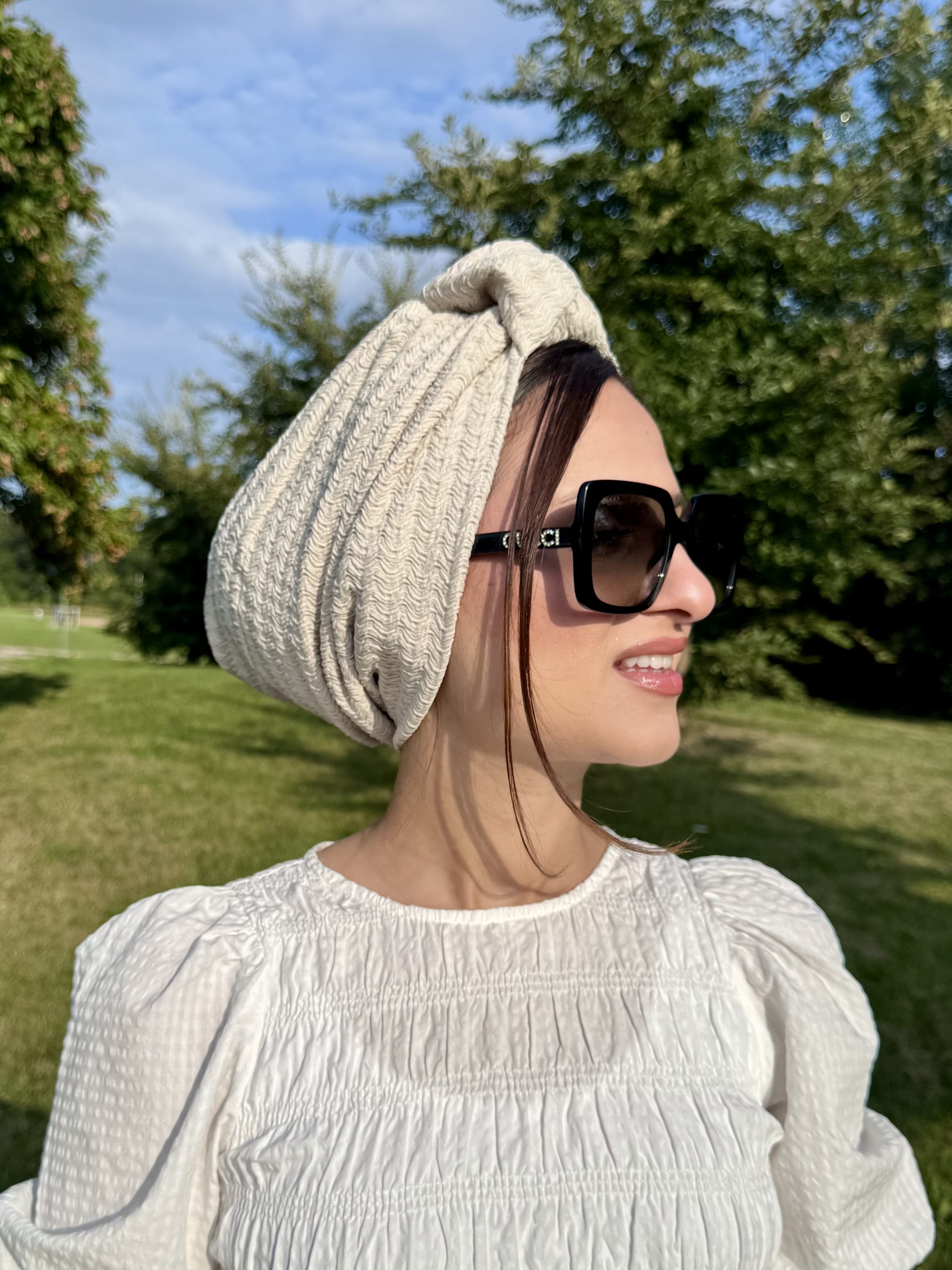 Beanie knot - Almond