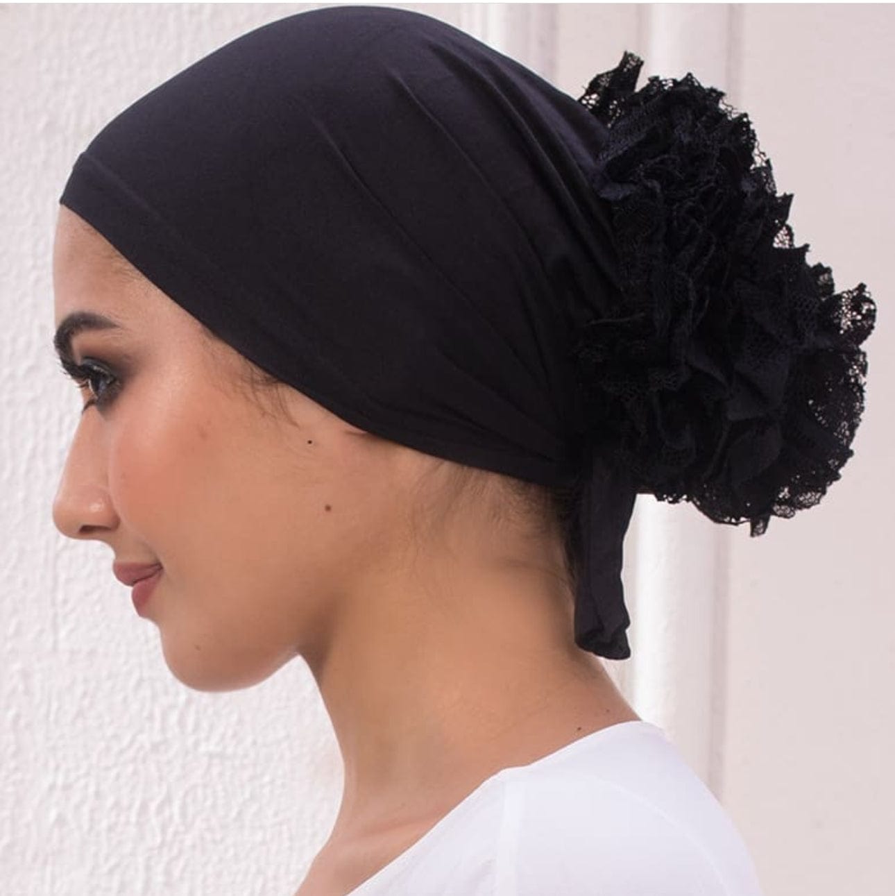 Volumizing Scrunchie Jersey Tulle Cap - Black