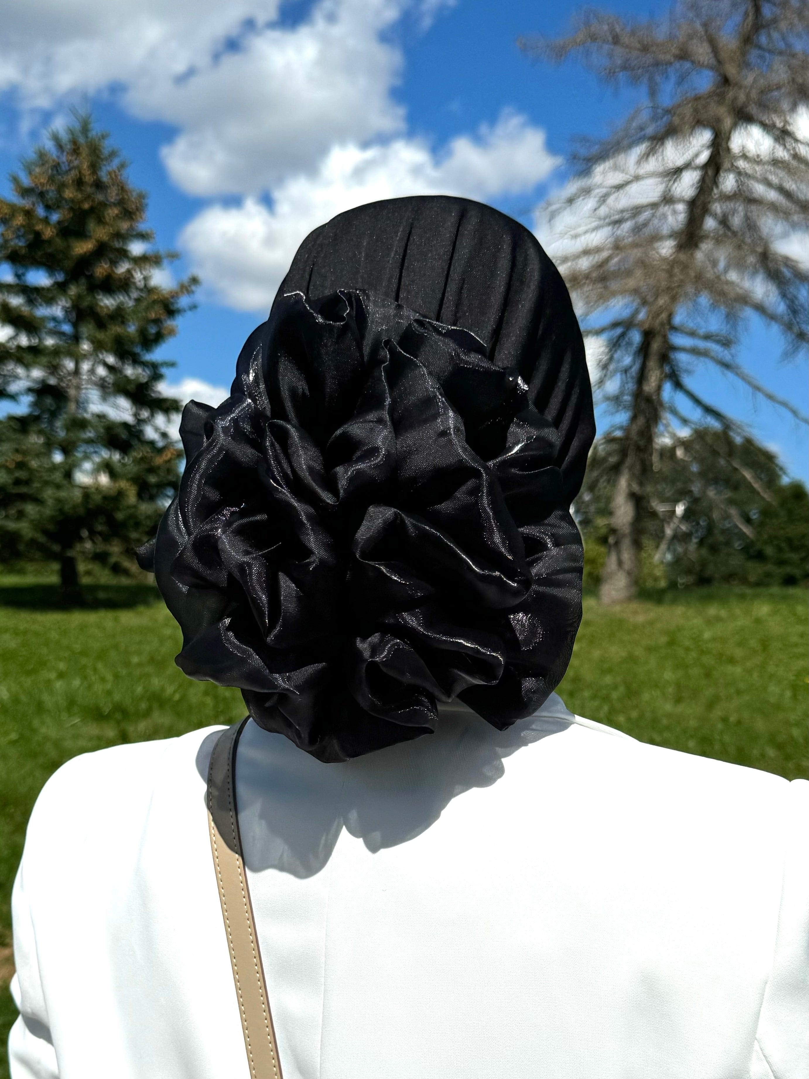 Volumizing Scrunchie Cap - Black Big Flower Volume in the back - Turban Couture