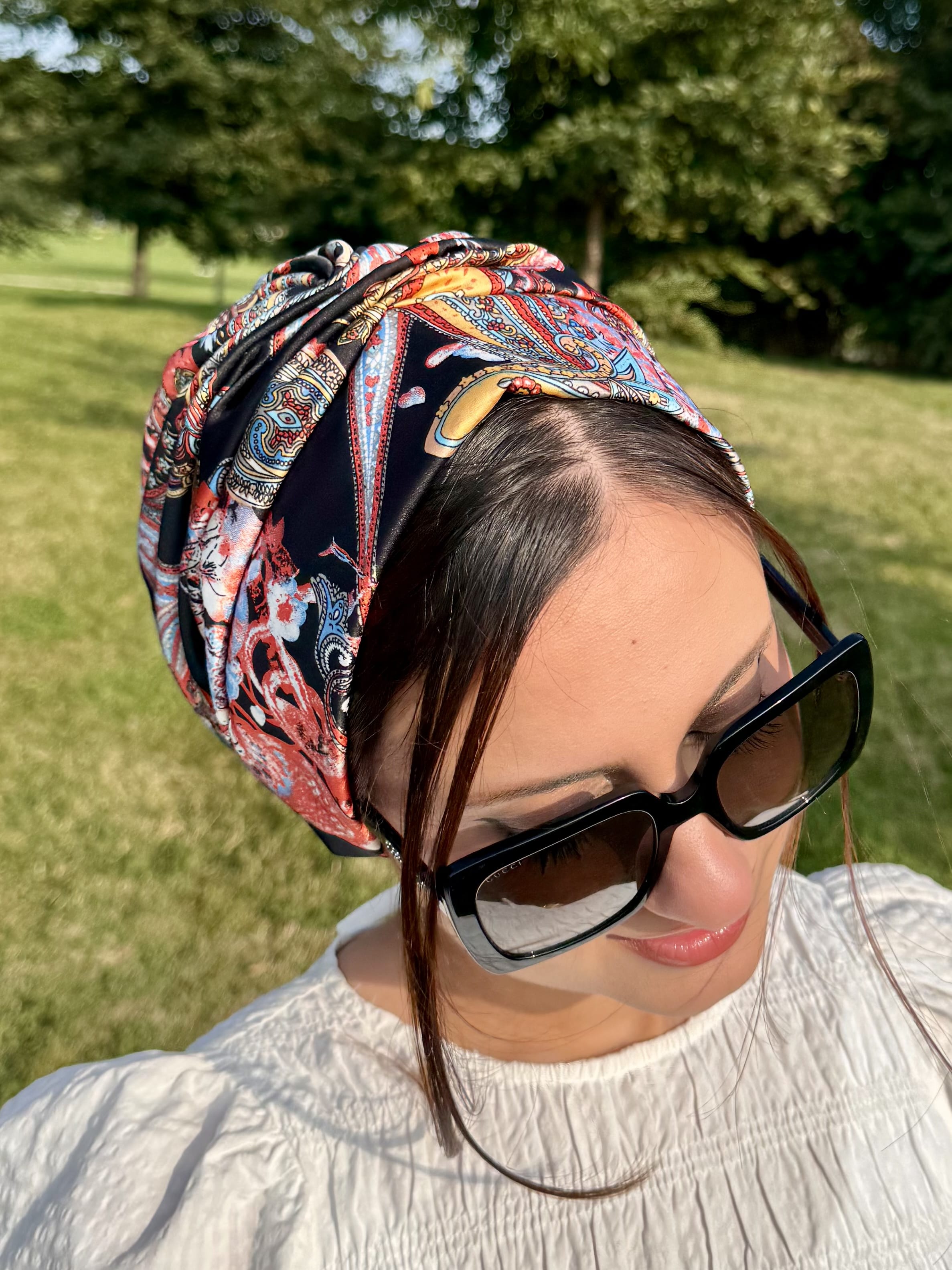 Beanie Satin - Paisley Black