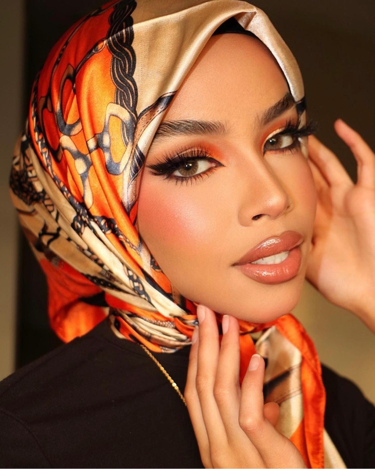 Satin square scarf - Chain orange - Turban Couture