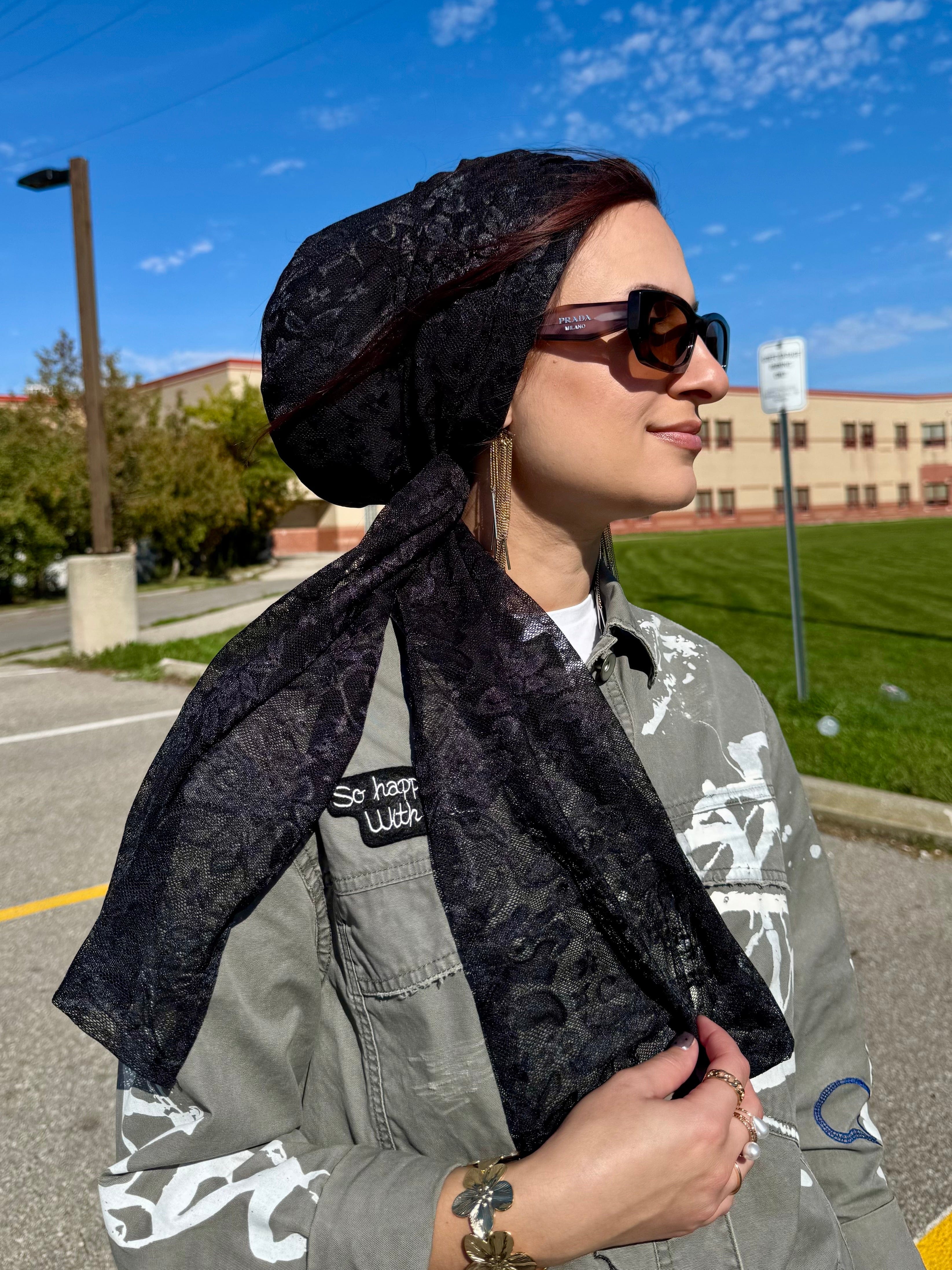 Beanie Wrap Soft Light Lace - Black