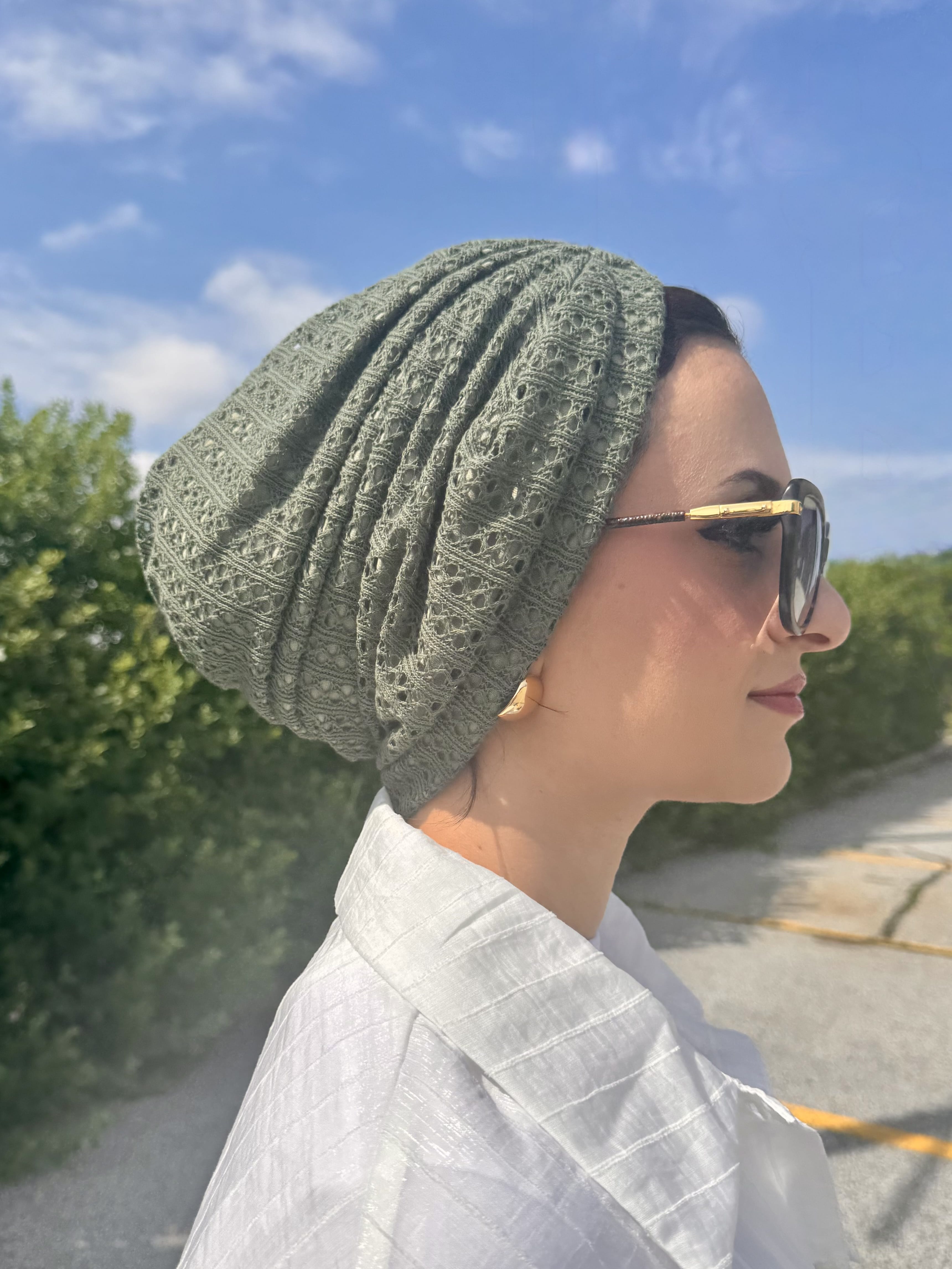 Beanie Cross Front Knit - Olives