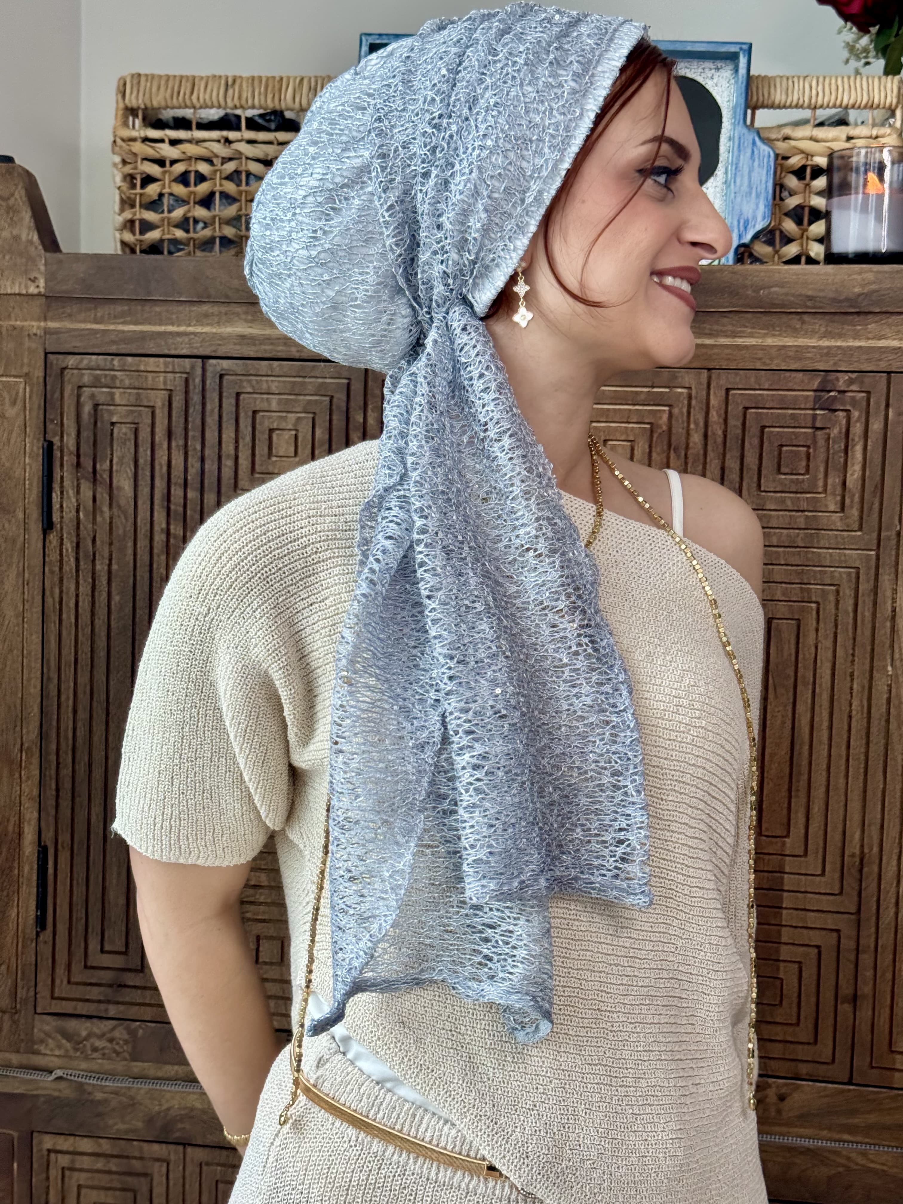 Beanie Wrap Lace Sequins - Grey Blue