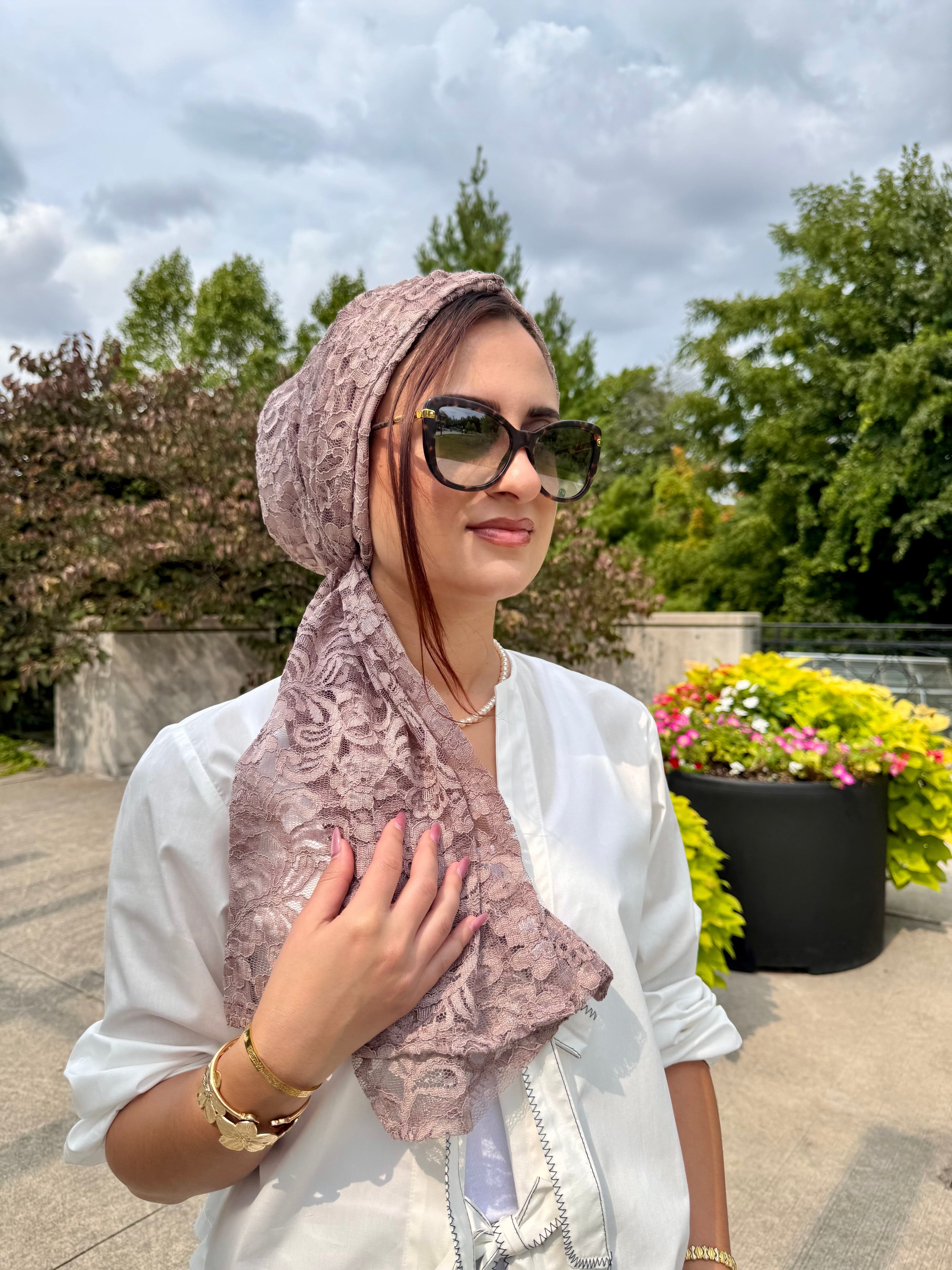 Beanie Wrap Lace - Nude Mauve - Turban Couture