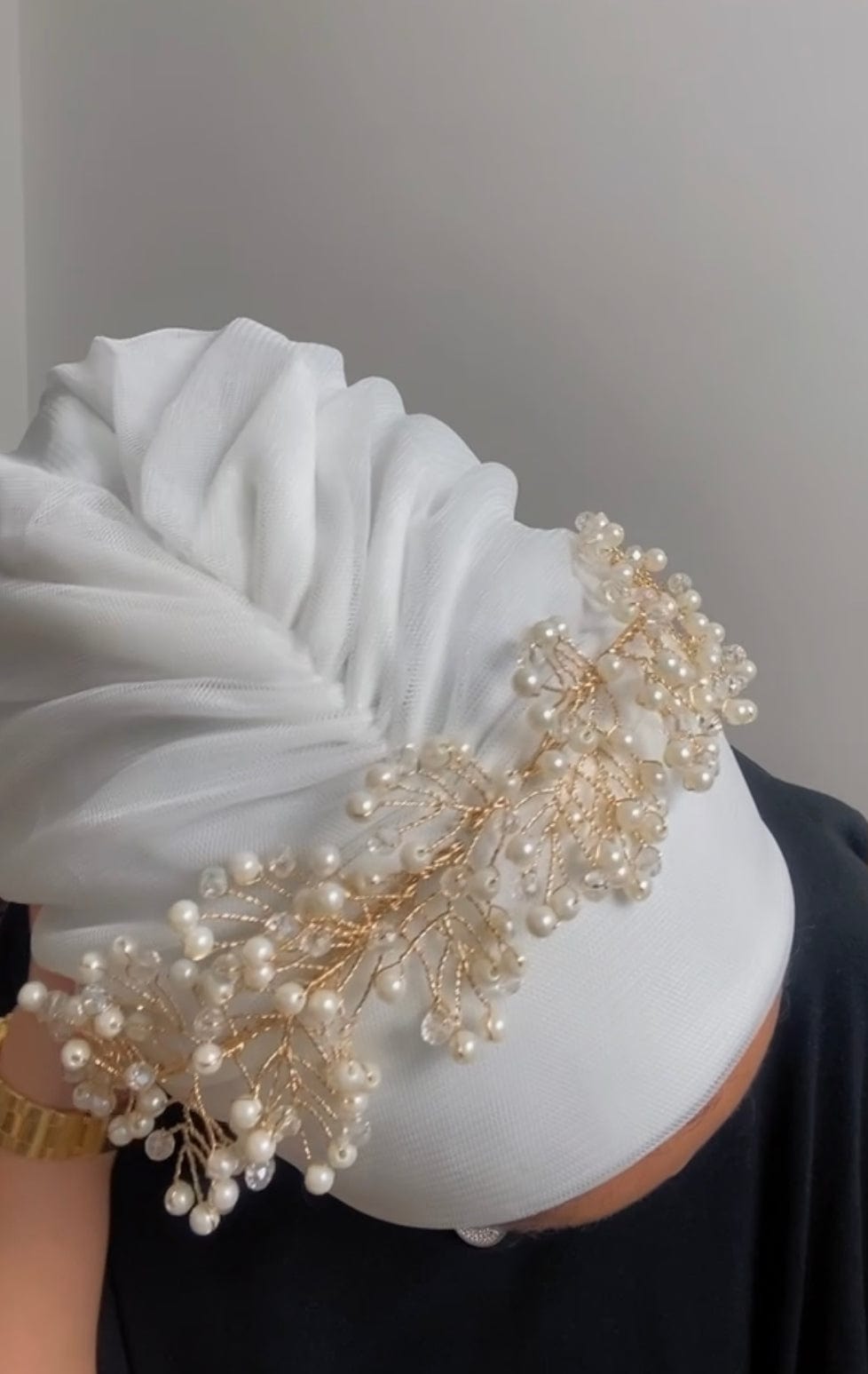 Beanie Tulle - Gold Pearl