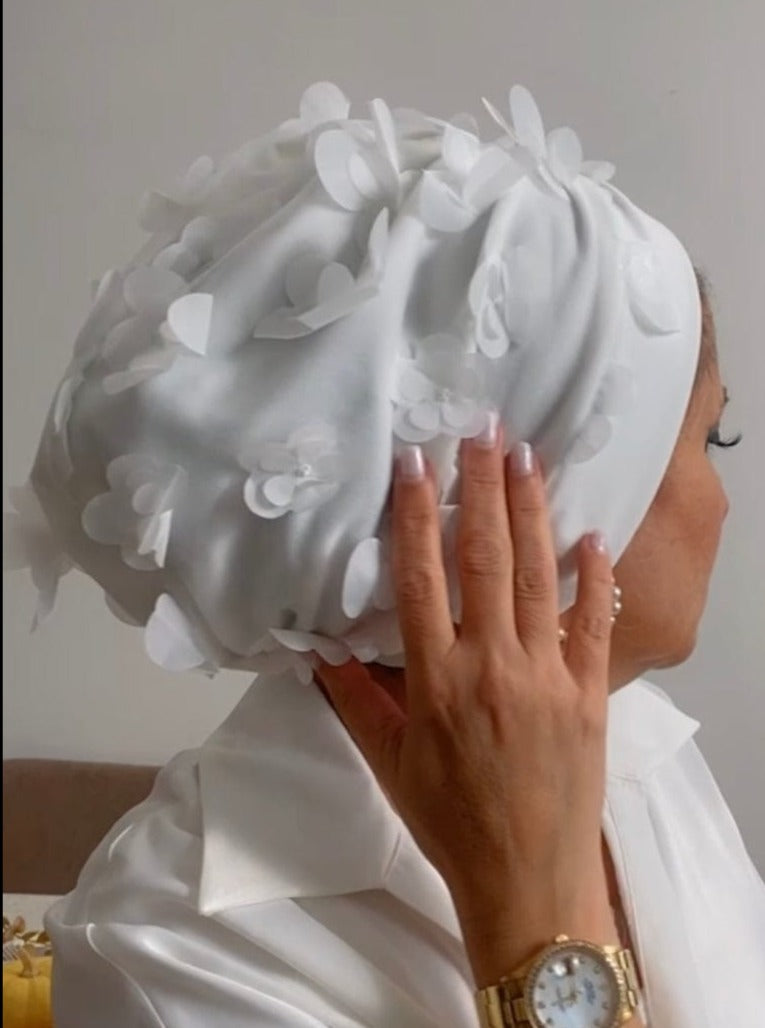 Beanie Tulle - Off White Flowers - Turban Couture