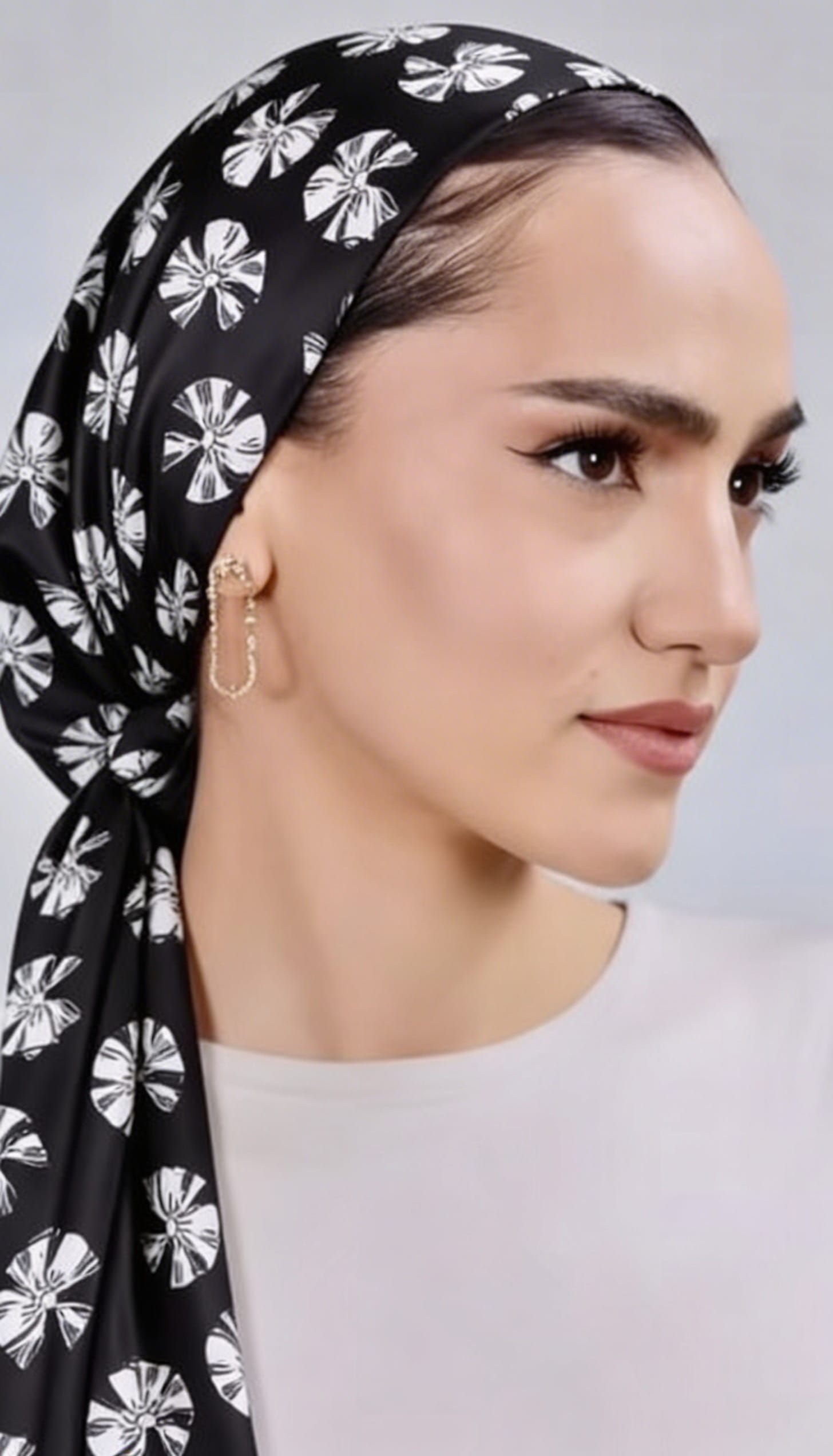 Head Wrap Satin - Black and white