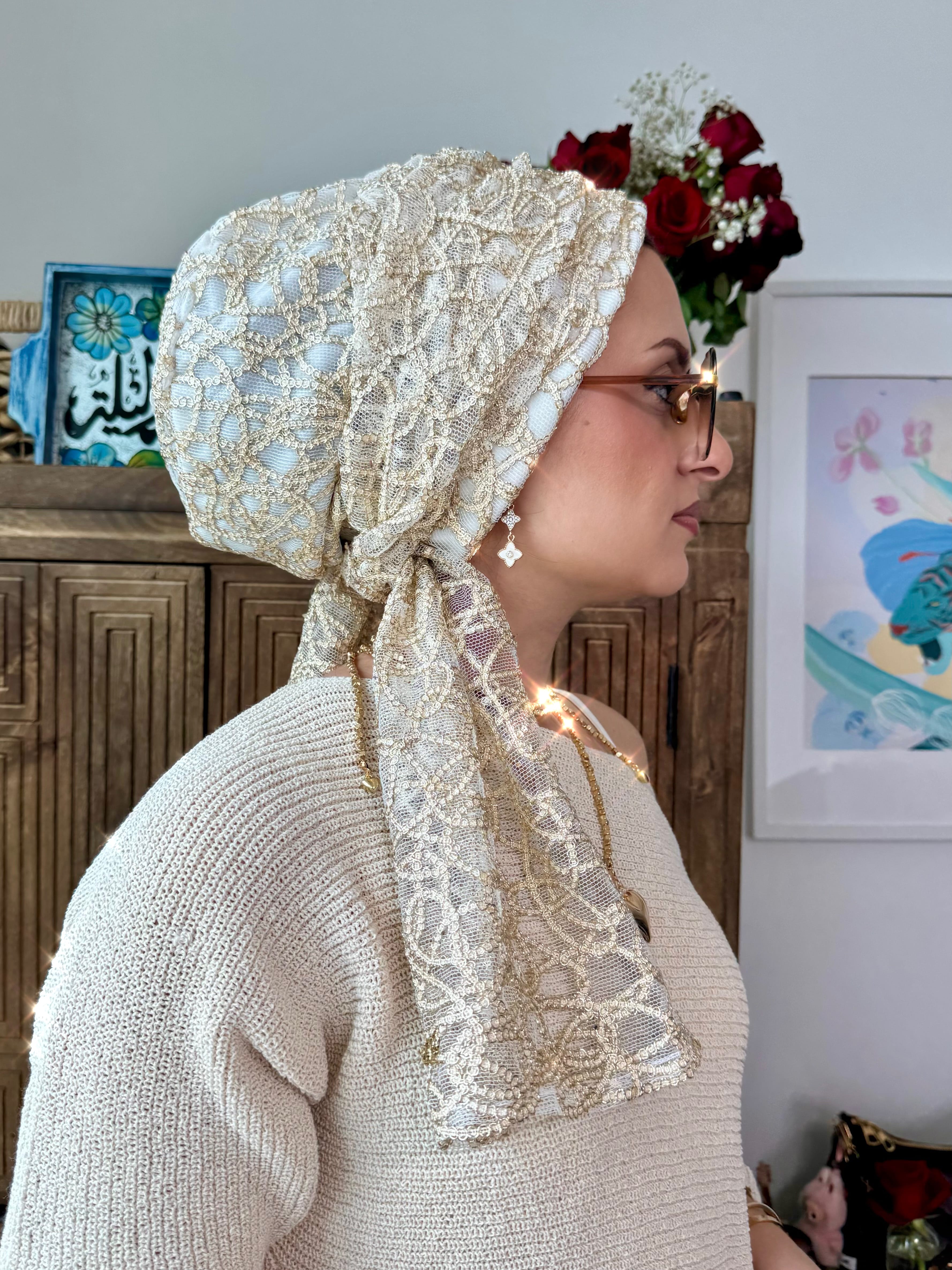 Beanie Wrap Lace Sequins - Nude Gold (short straps)