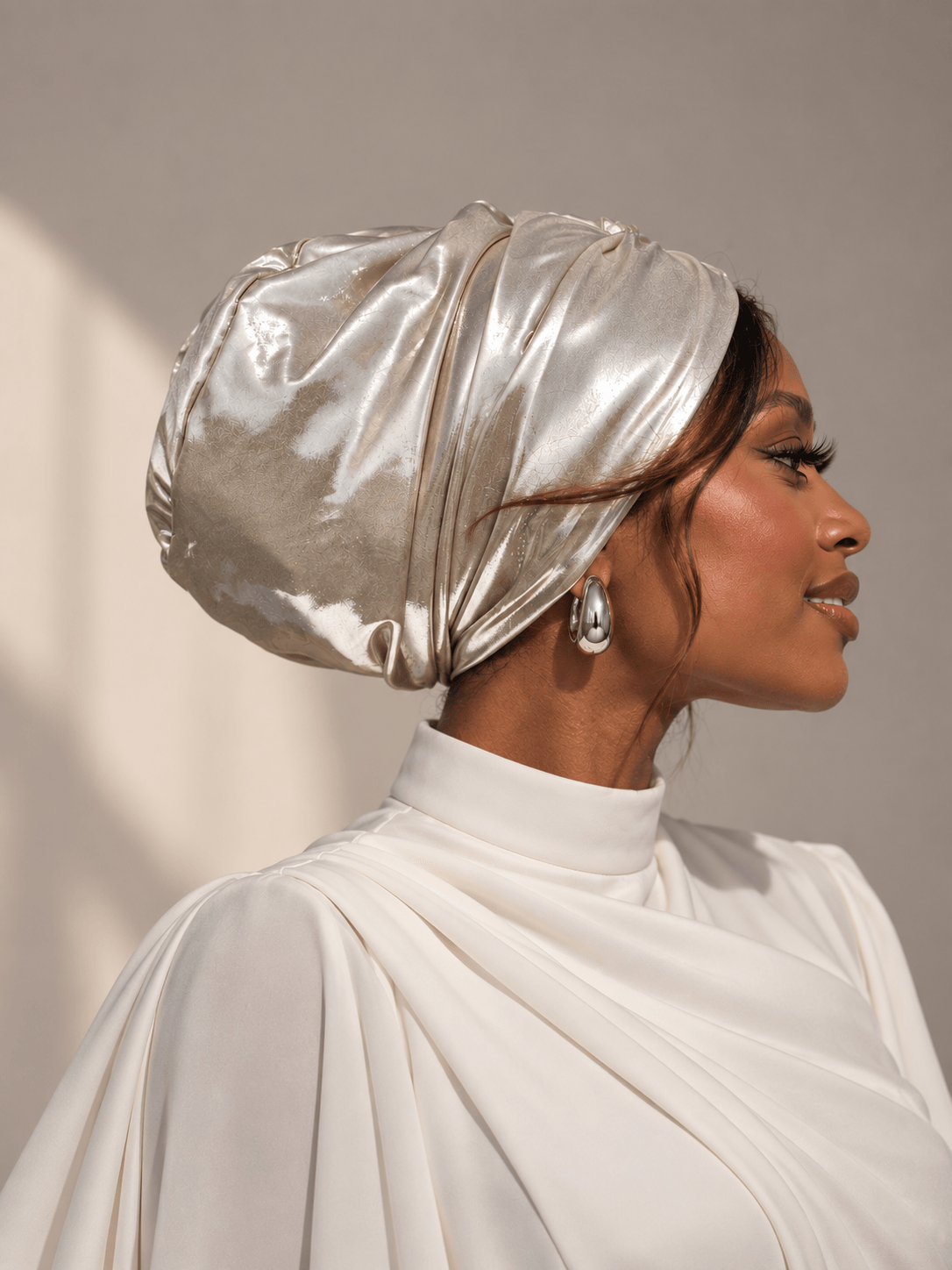 Beanie Double Drapes Metallic - Light Gold