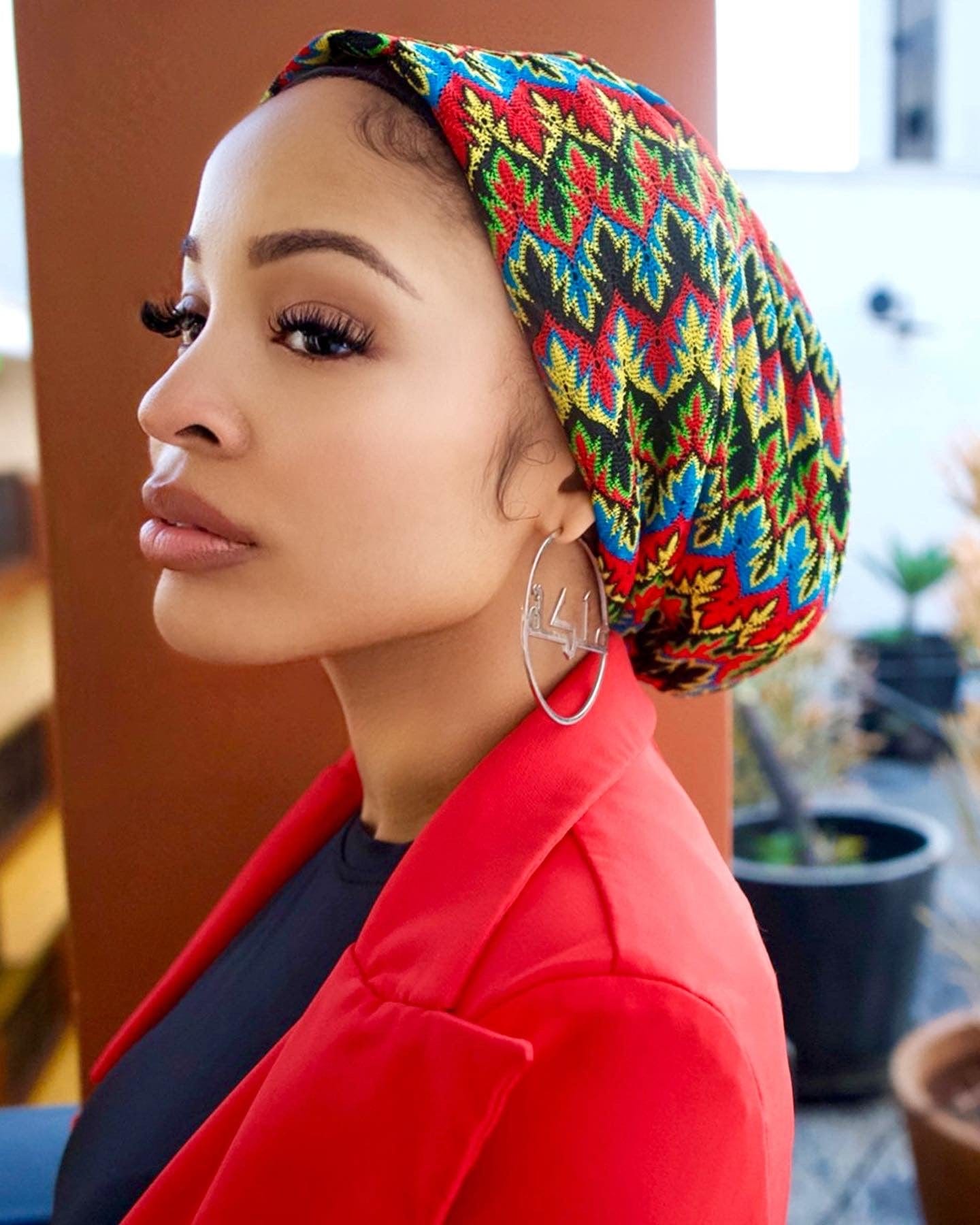 Beanie Knit - Black Red