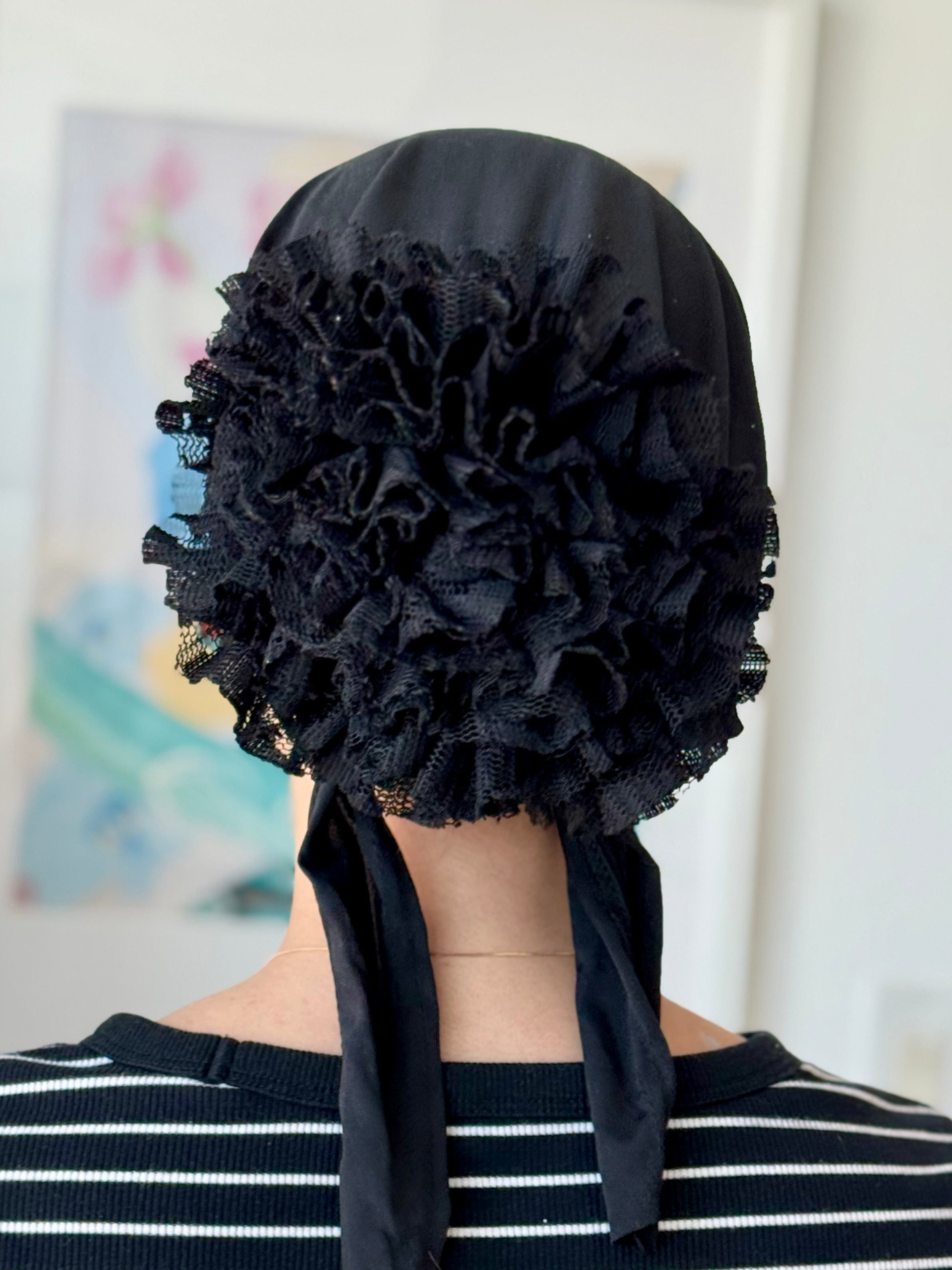 Volumizing Scrunchie Jersey Tulle Cap - Black