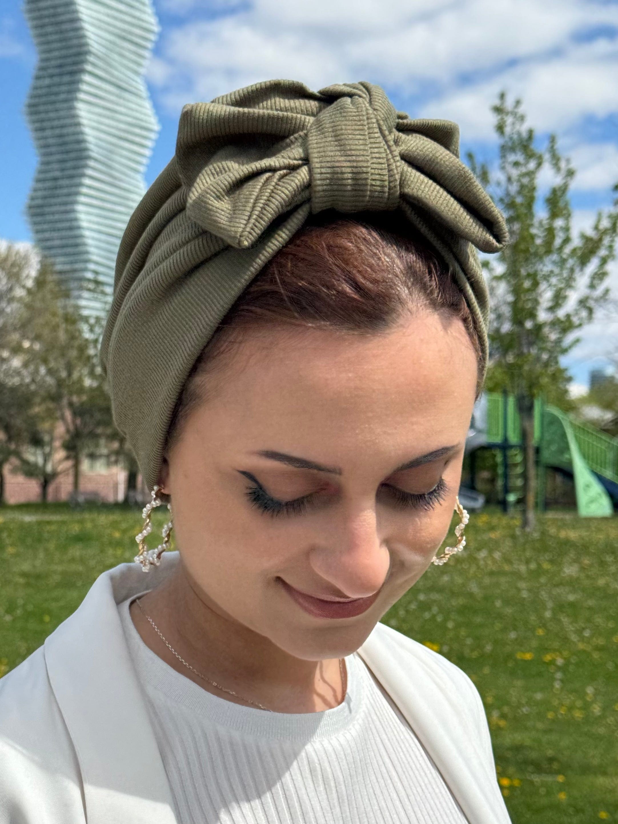Beanie Bow Ribbed Jersey - Olives
