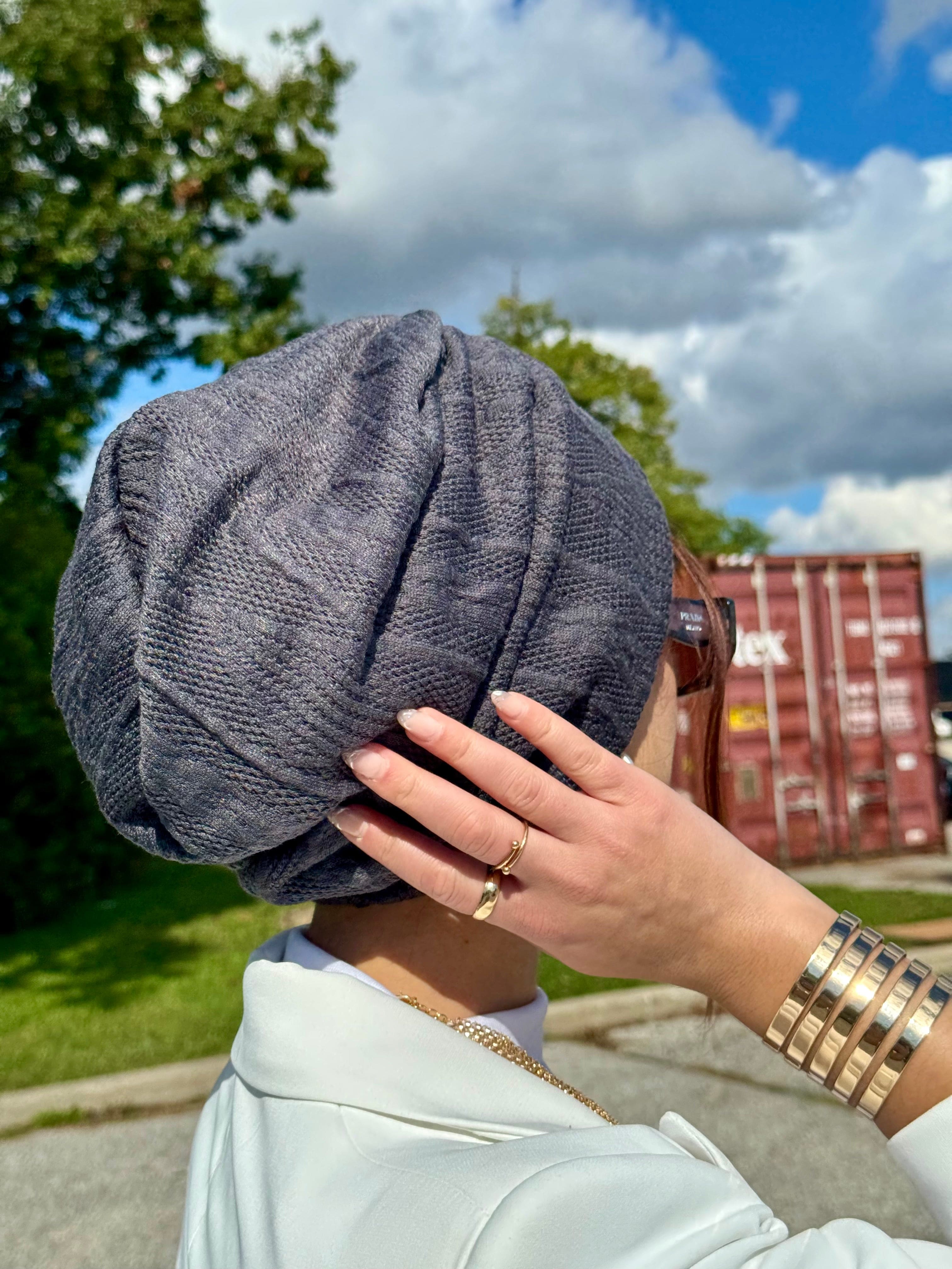 Beanie Knit - Grey