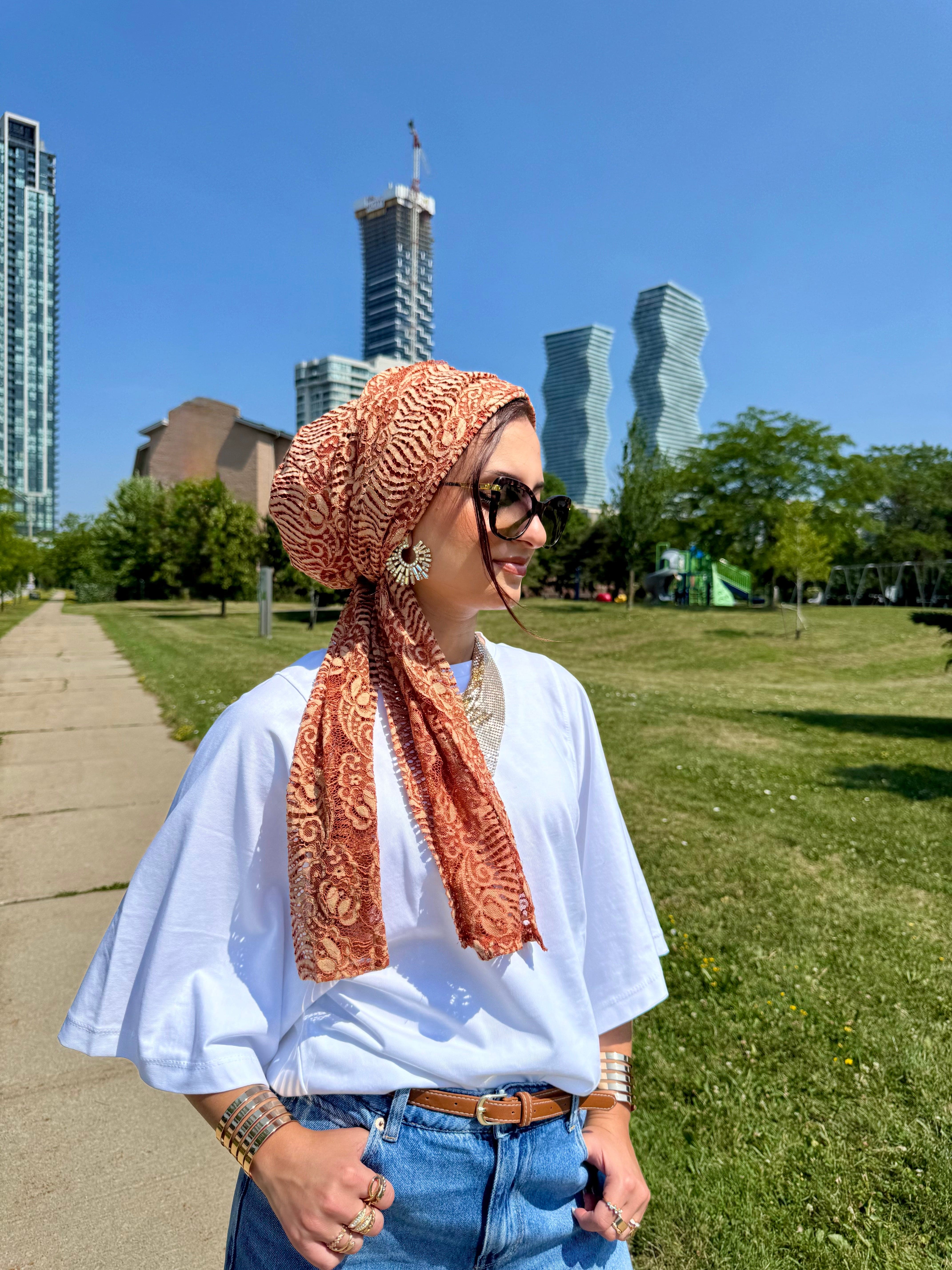 Beanie Wrap Lace - Coral Nude