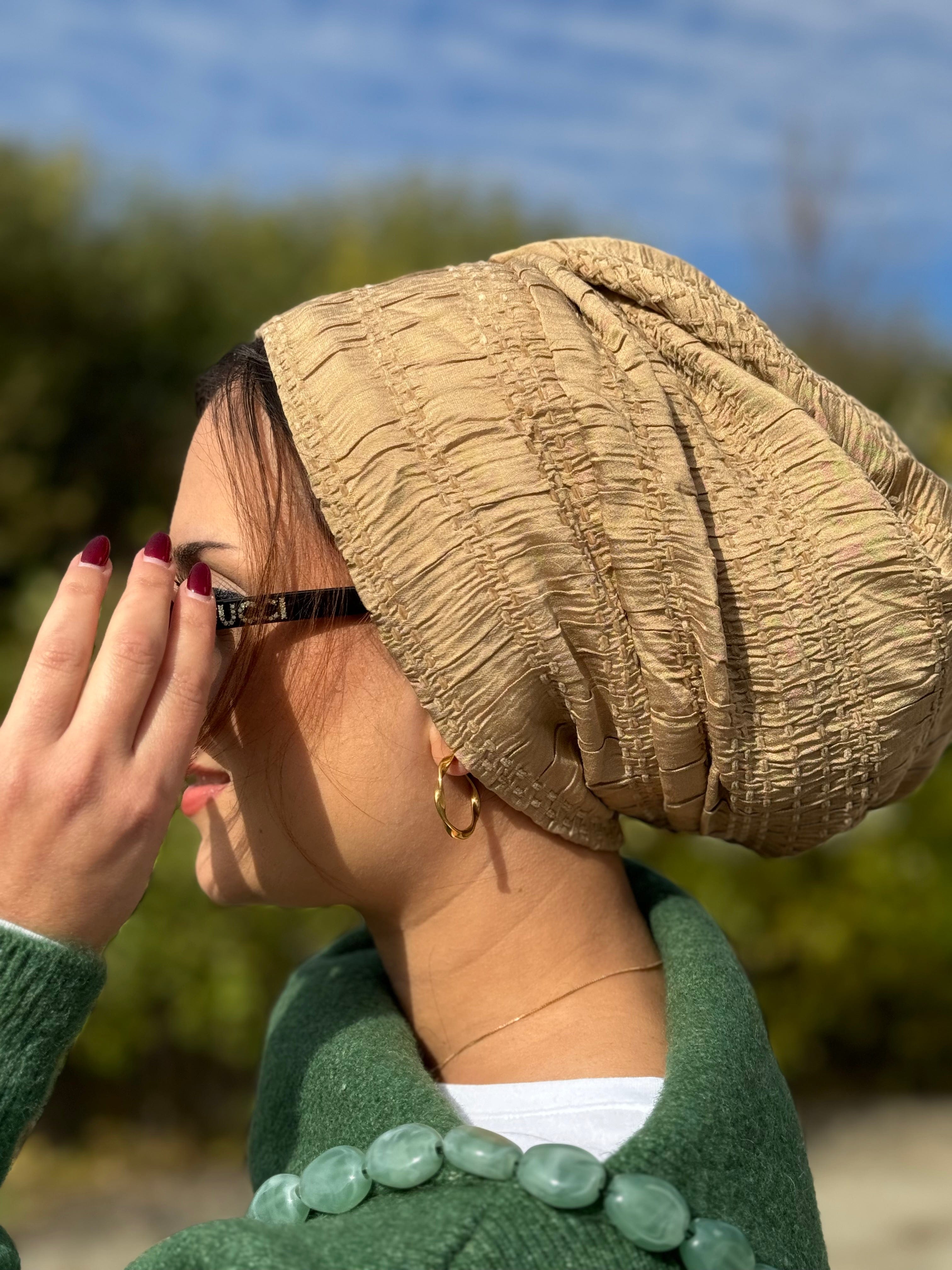 Beanie Cornice Crepe - Tan