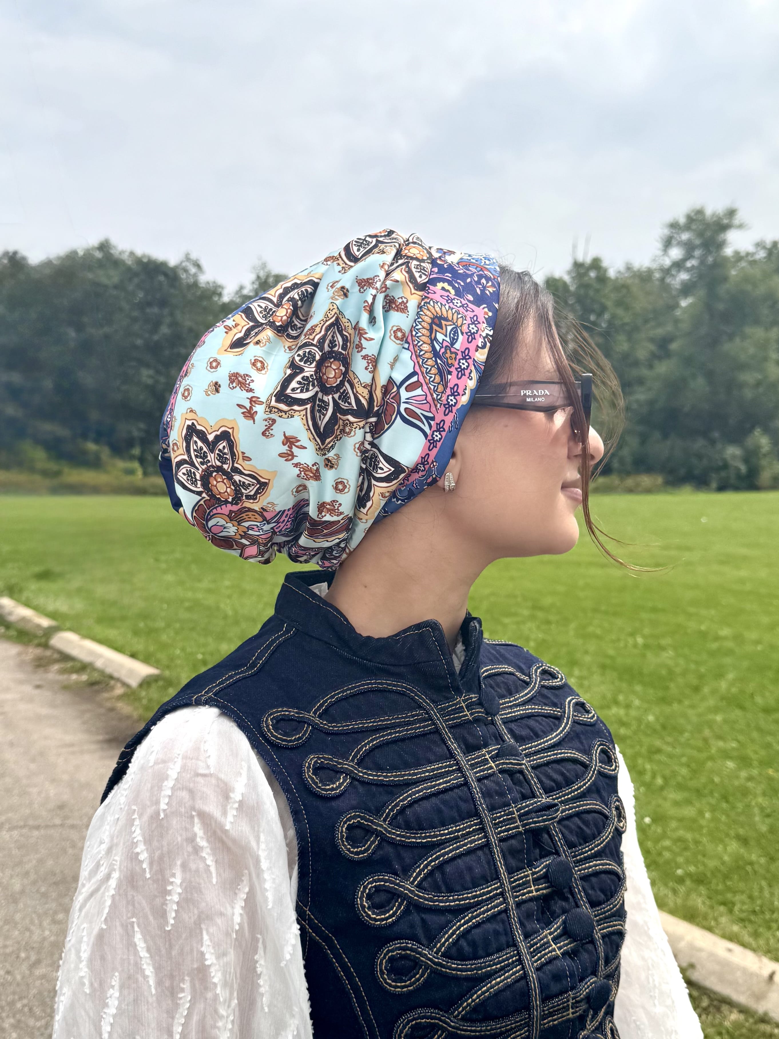 Beanie Satin - Paisley Blue Navy