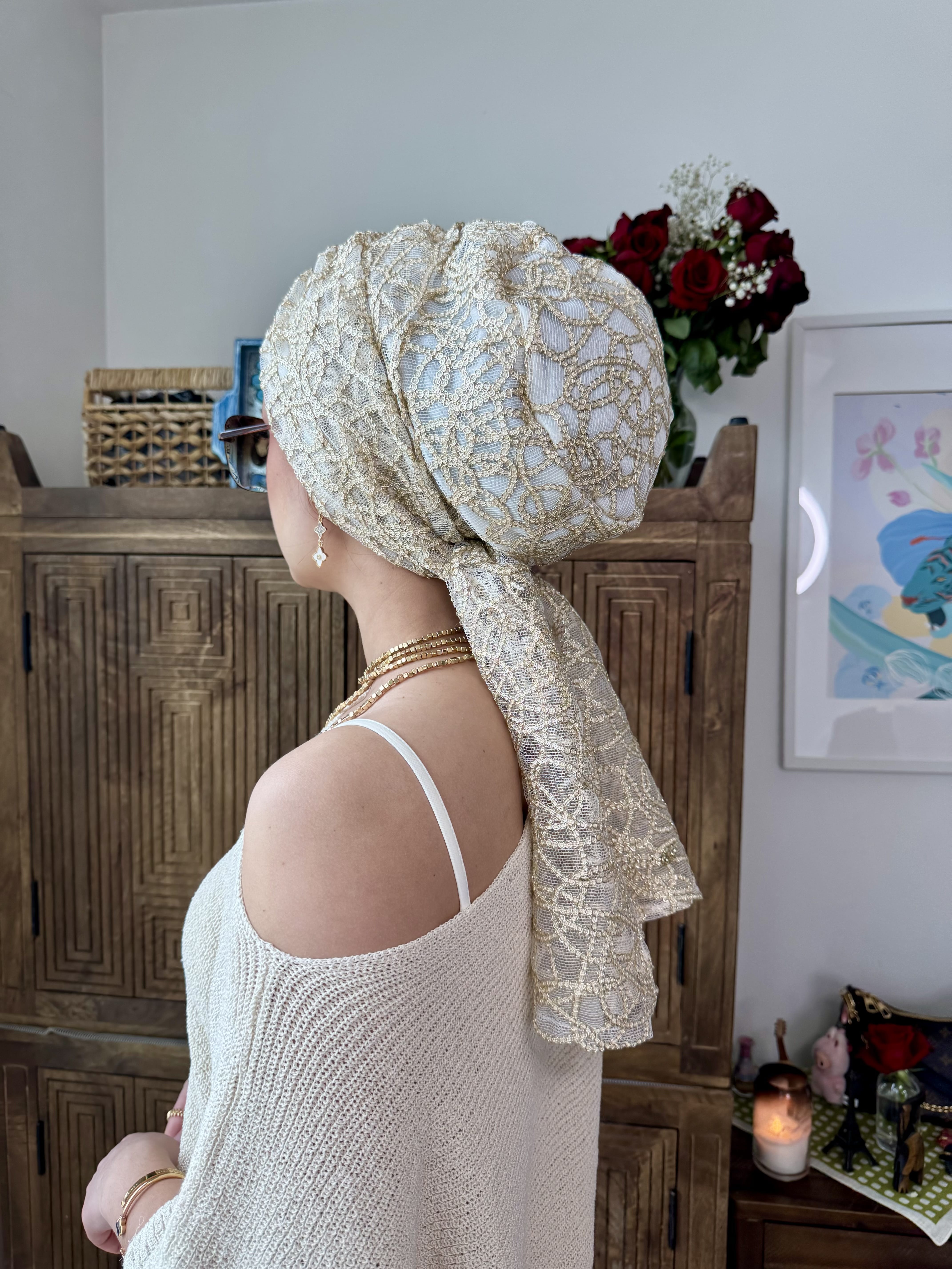 Beanie Wrap Lace Sequins - Nude Gold (short straps)