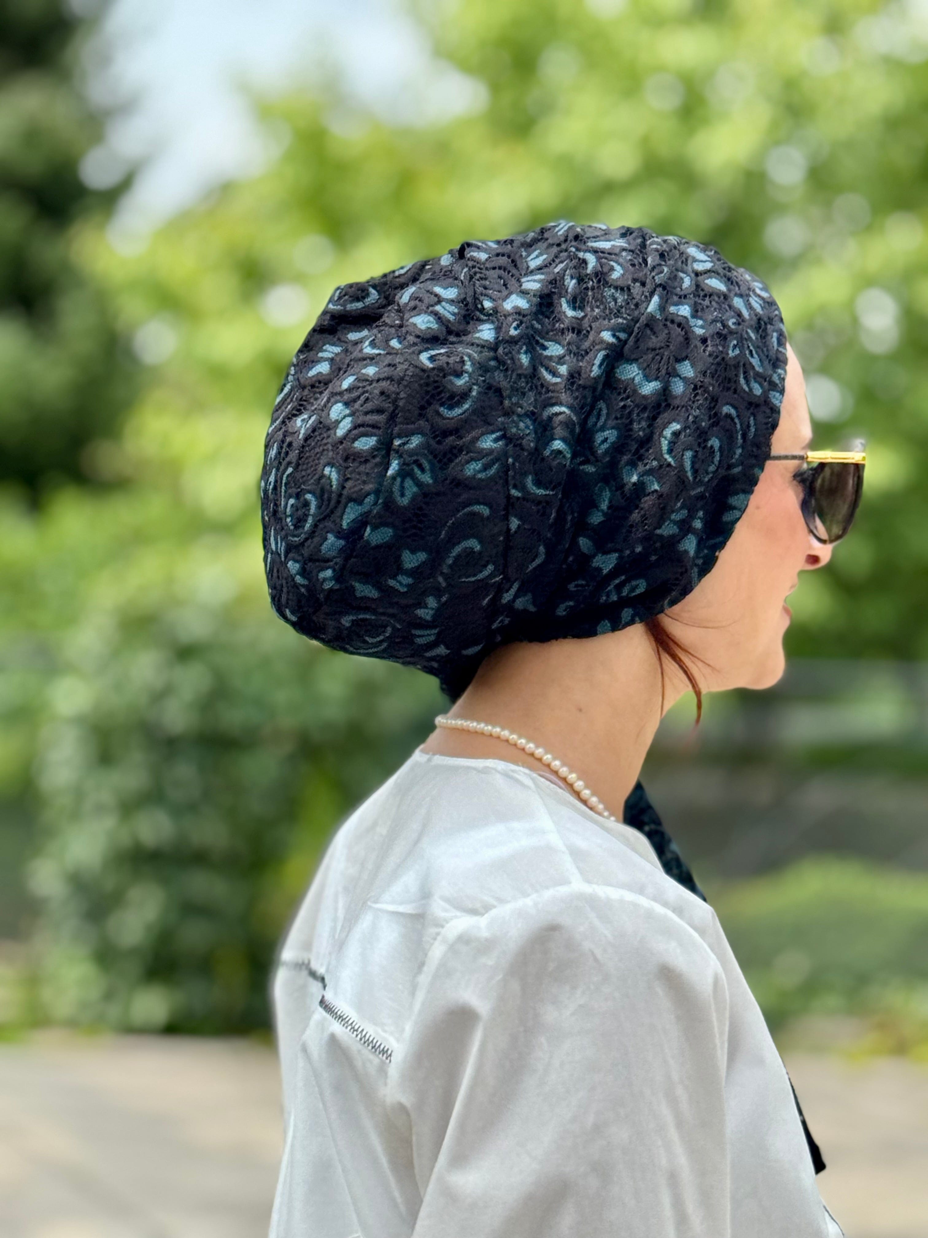 Beanie Wrap Lace - Black and Blue