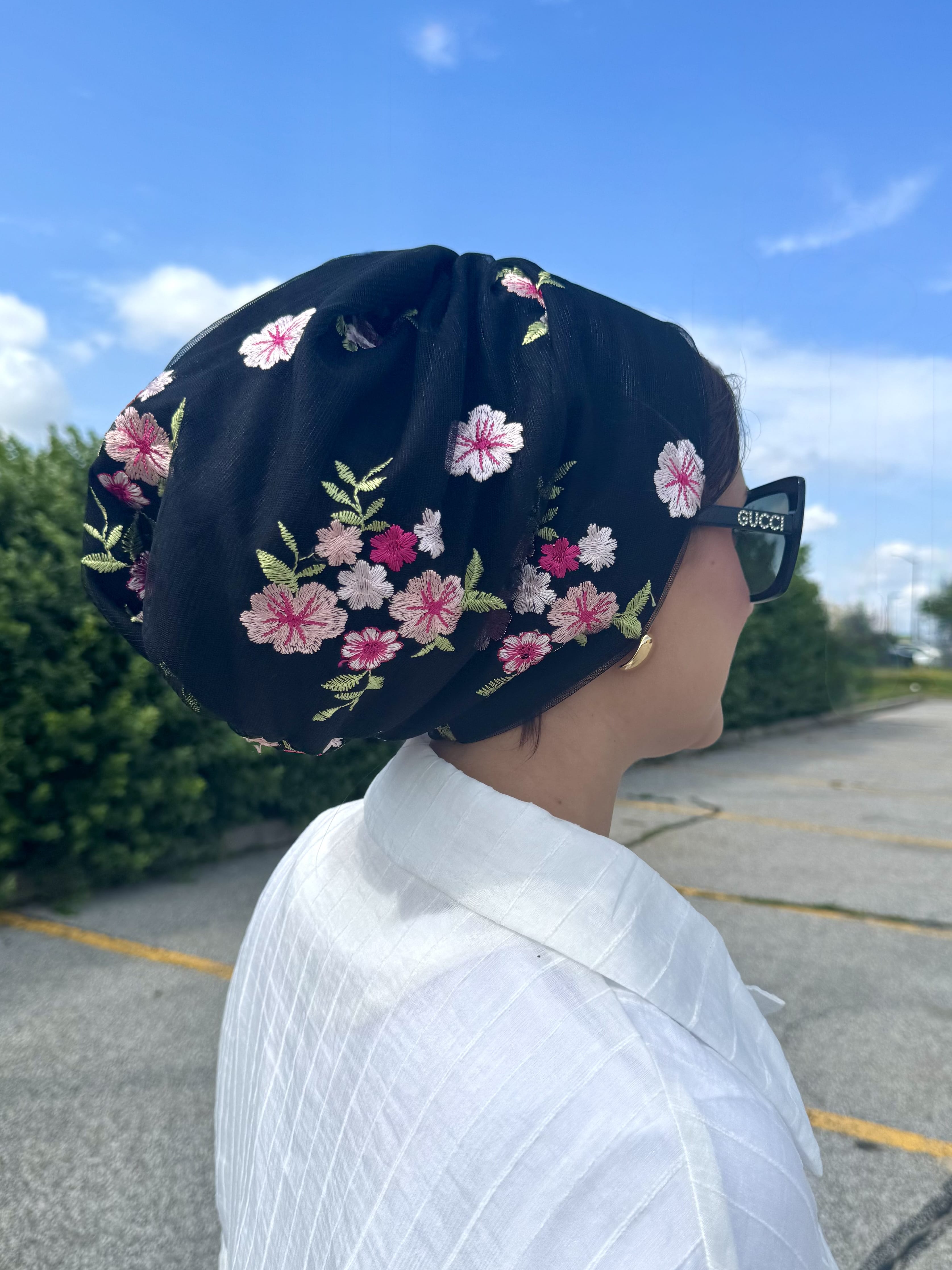 Beanie Tulle - Floral Black