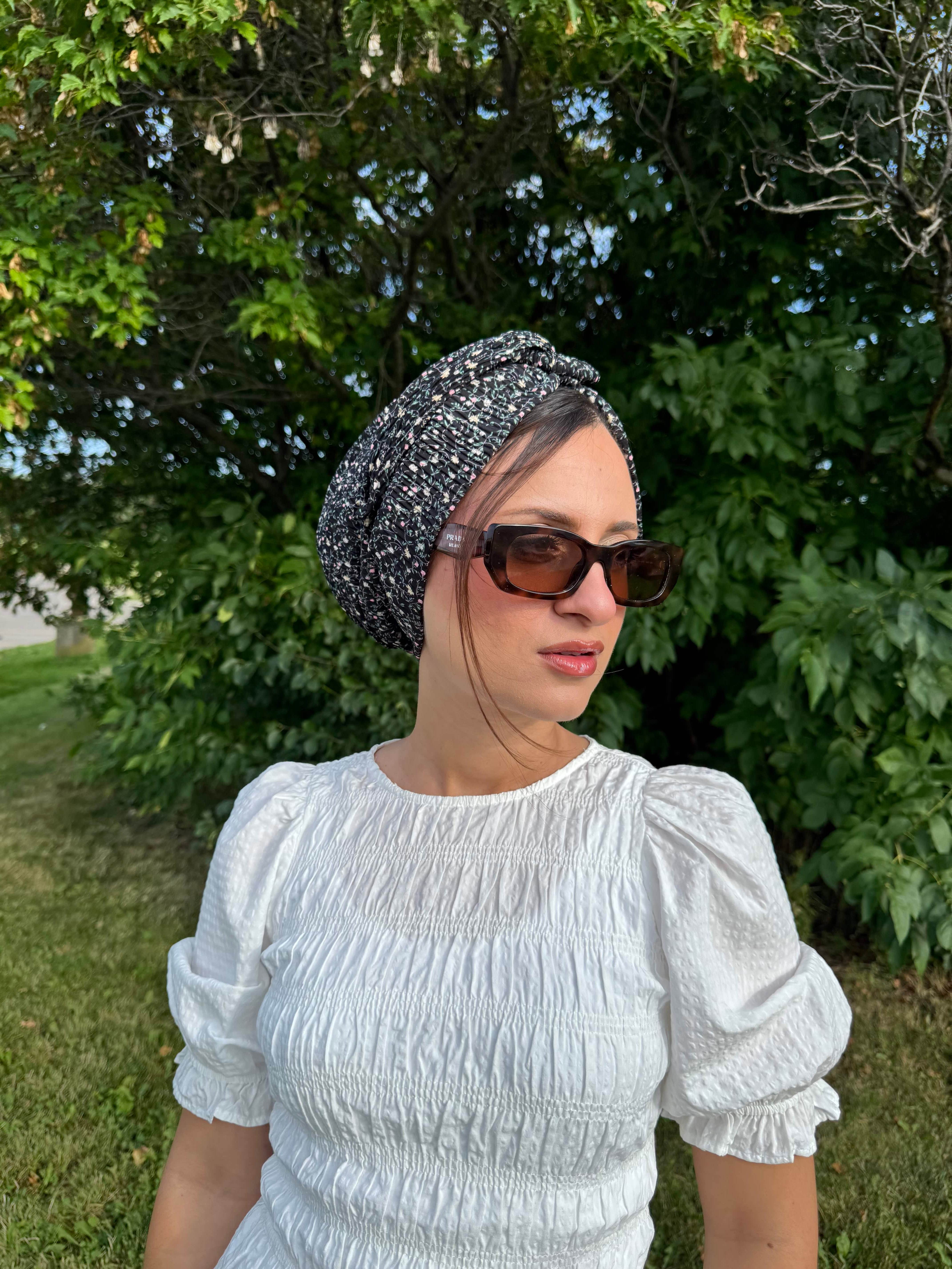 Beanie Ring - Floral Black