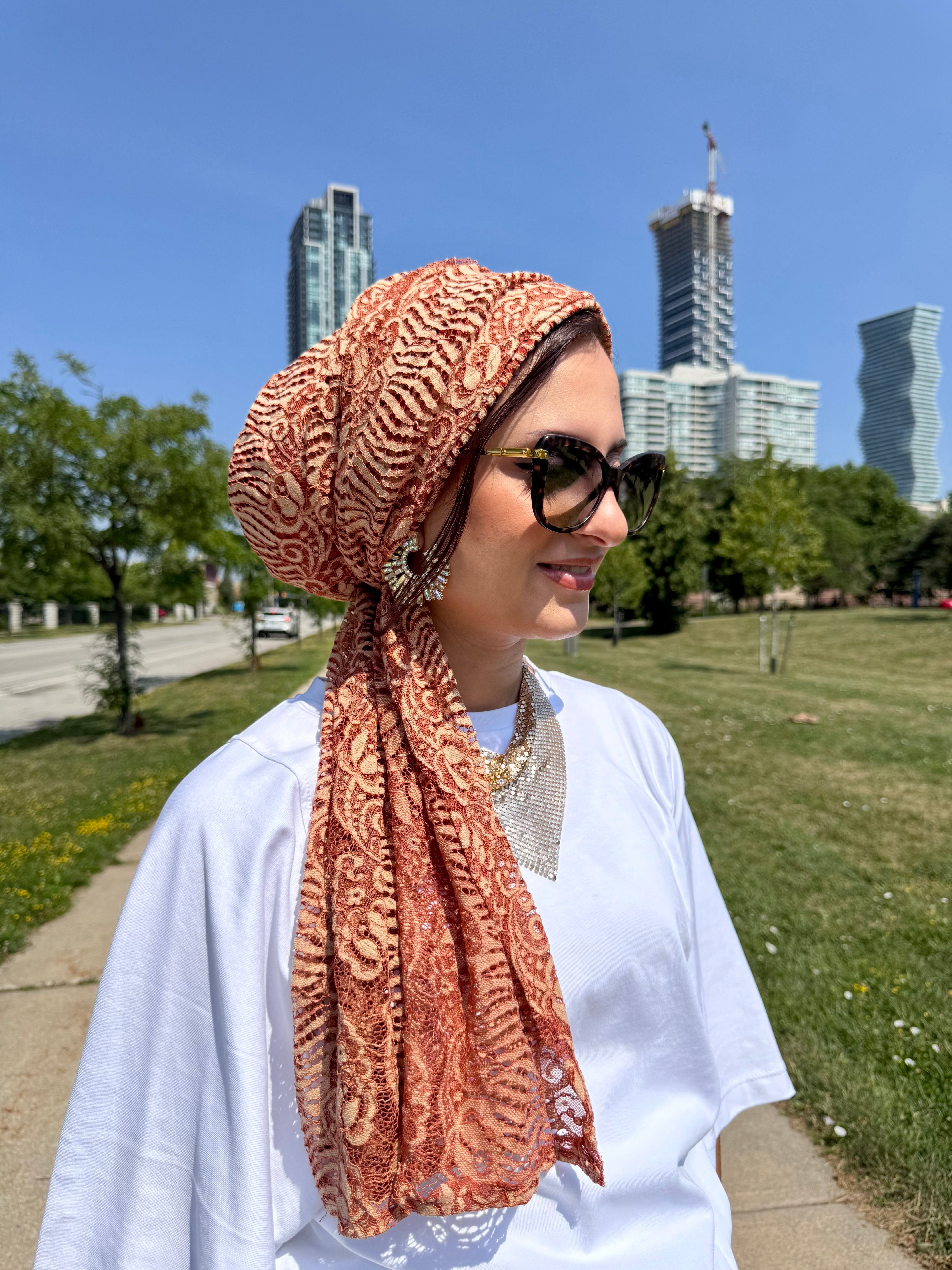 Beanie Wrap Lace - Coral Nude