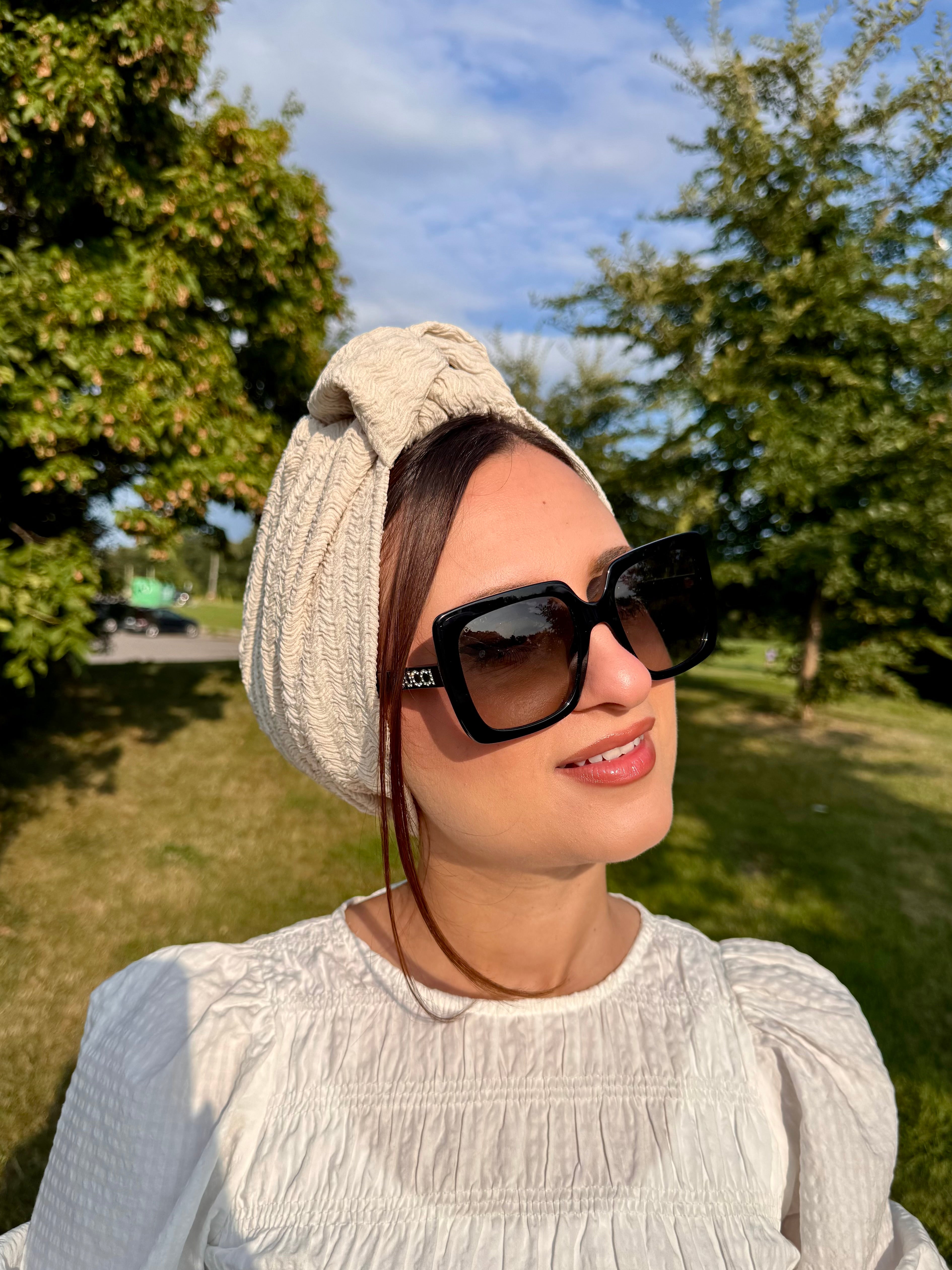 Beanie knot - Almond