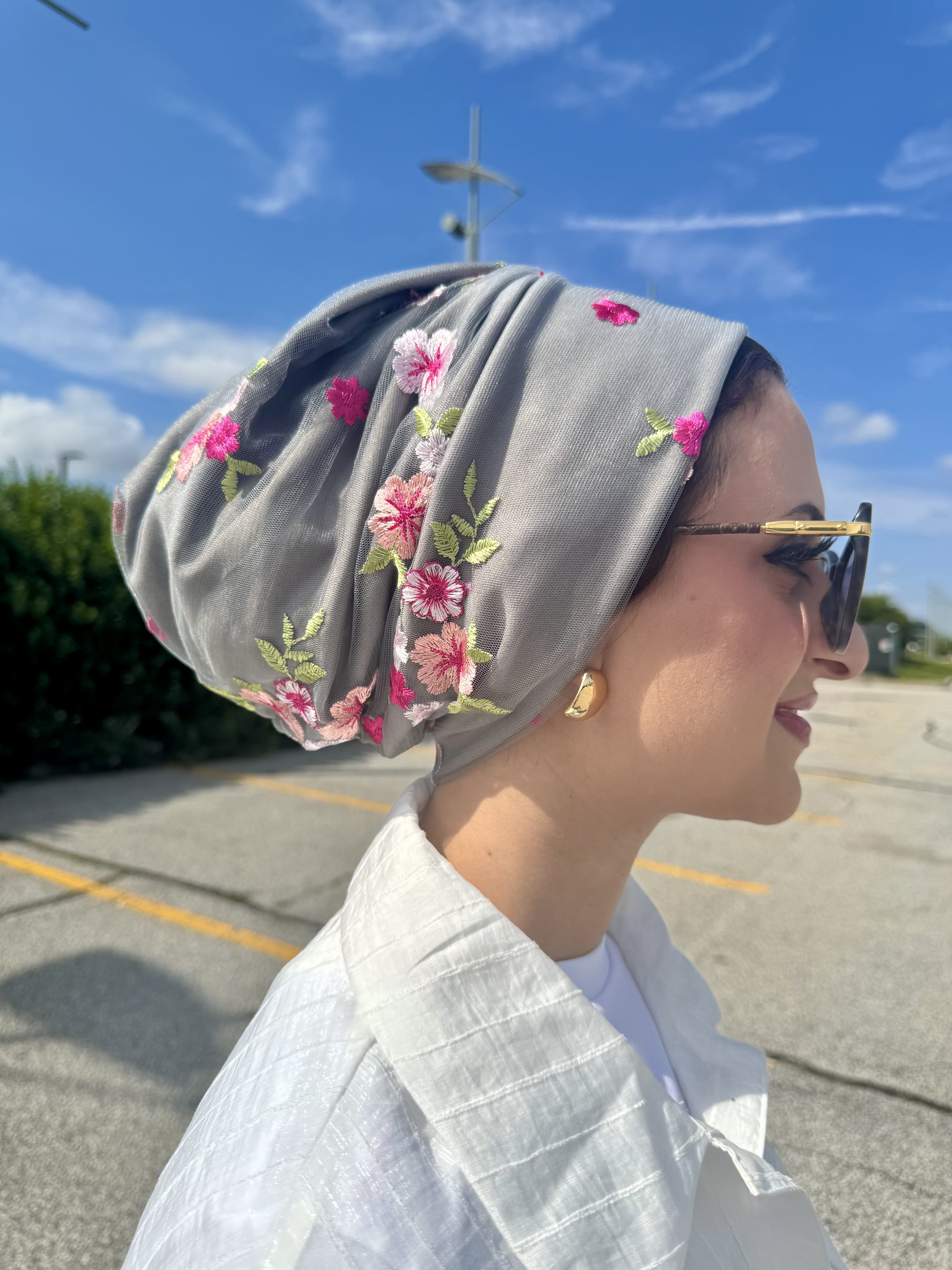 Beanie Tulle - Floral Grey