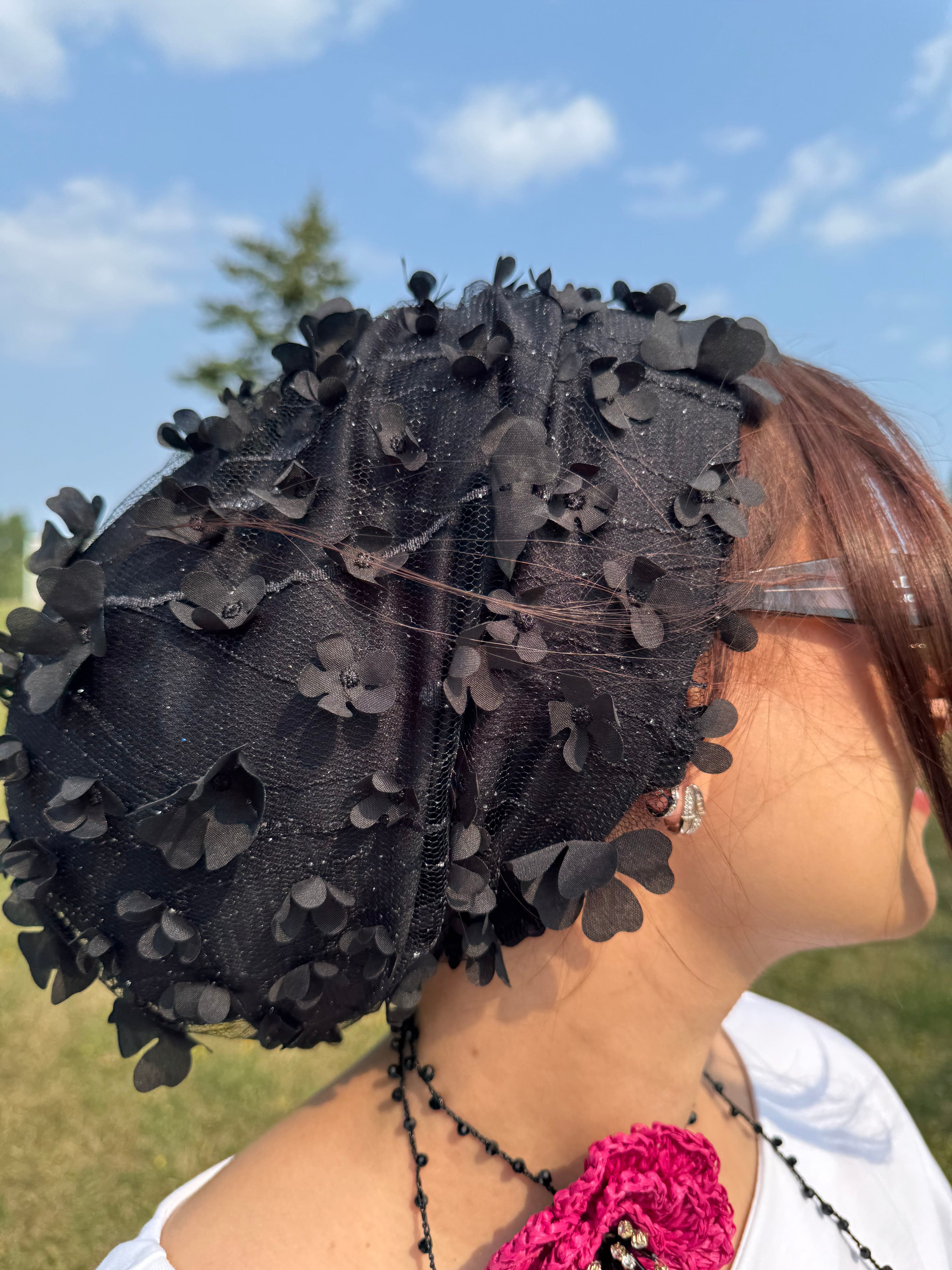 Beanie Tulle - Black Flowers Silver