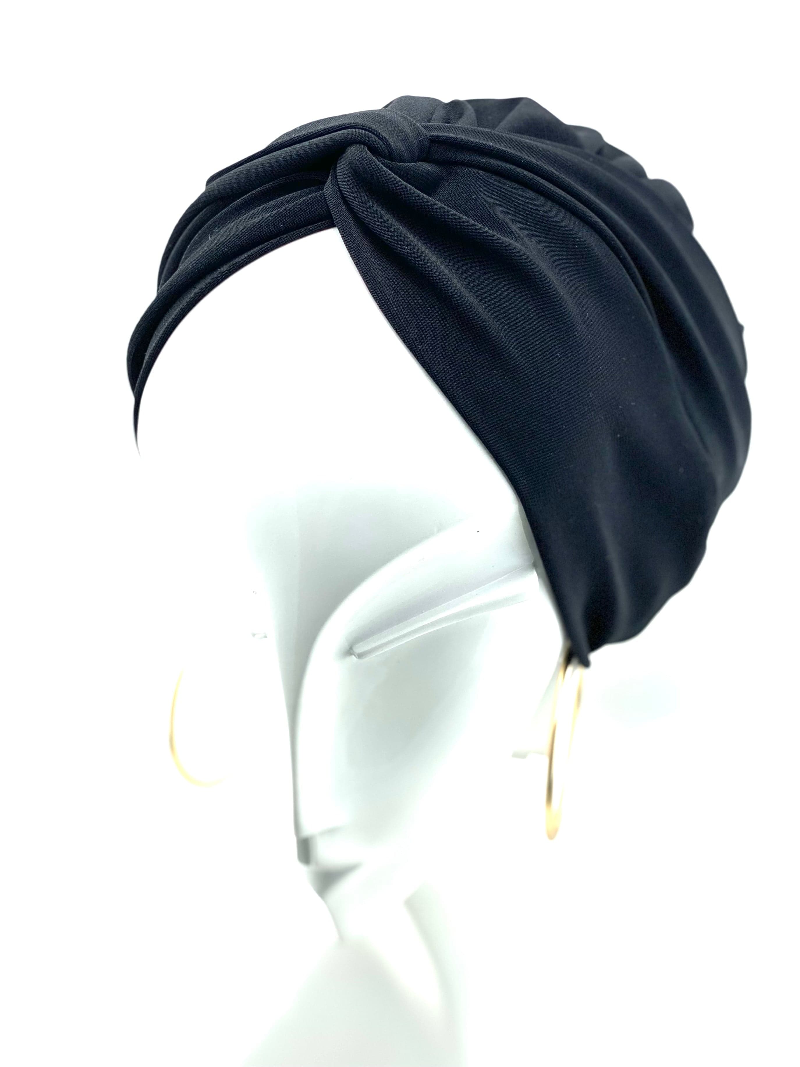 Turban Cross front - Black