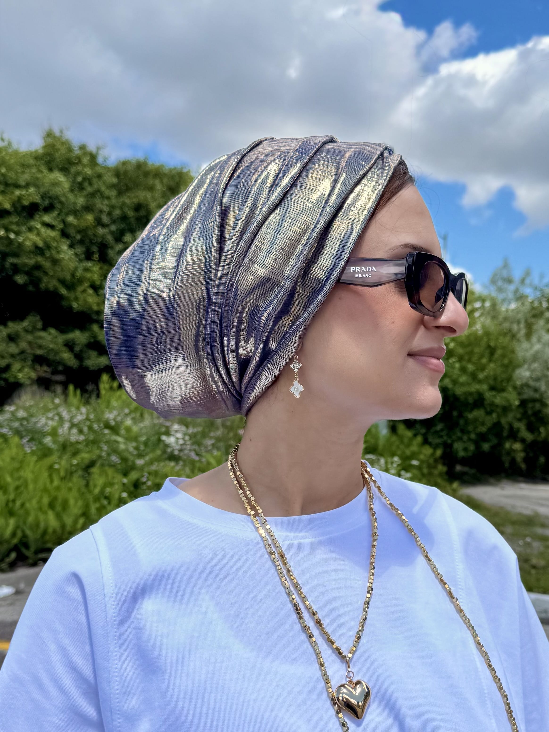 Beanie Drapes Metallic - Goldish