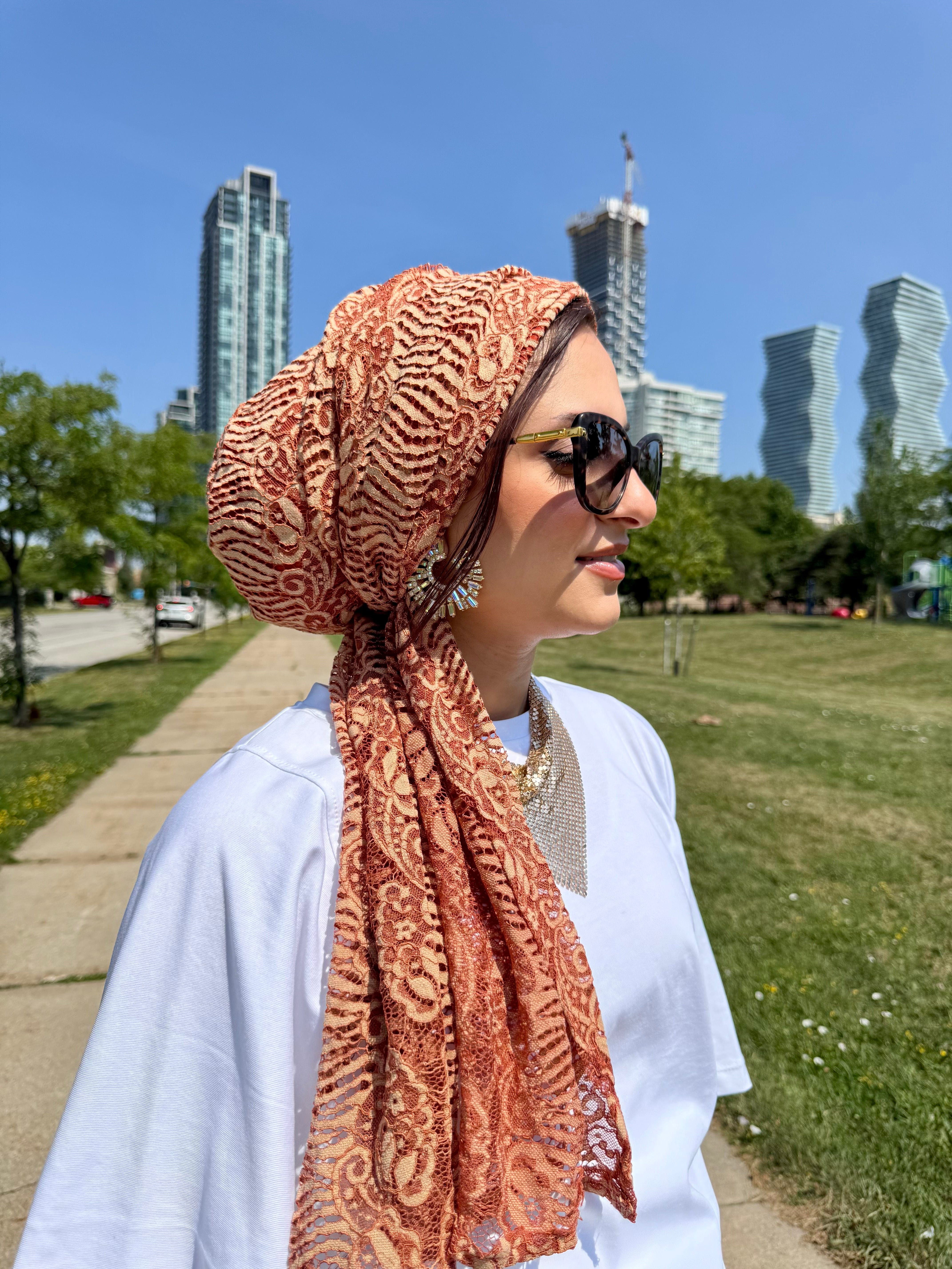 Beanie Wrap Lace - Coral Nude