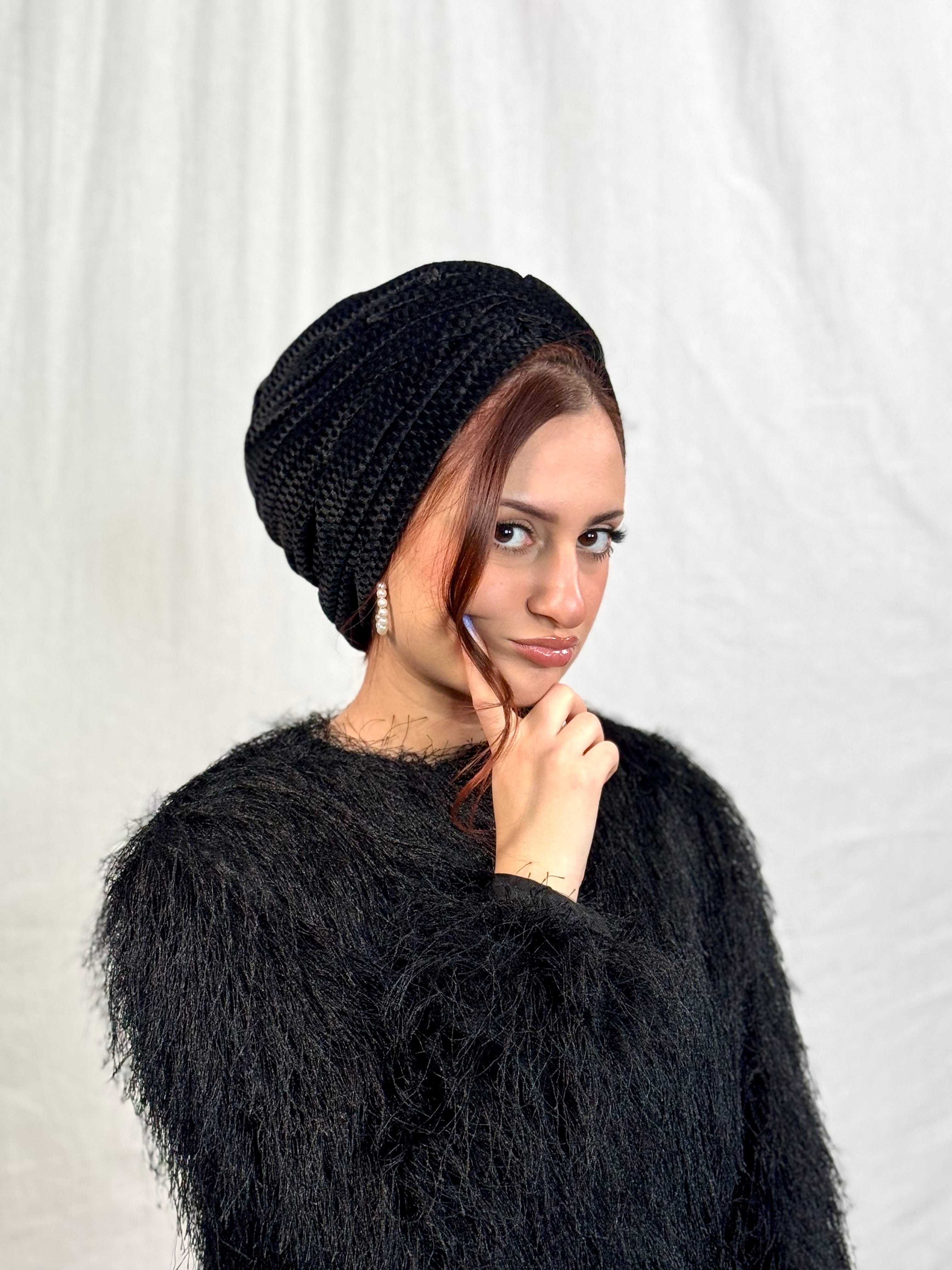 Beanie Velvet Cross Front - Black