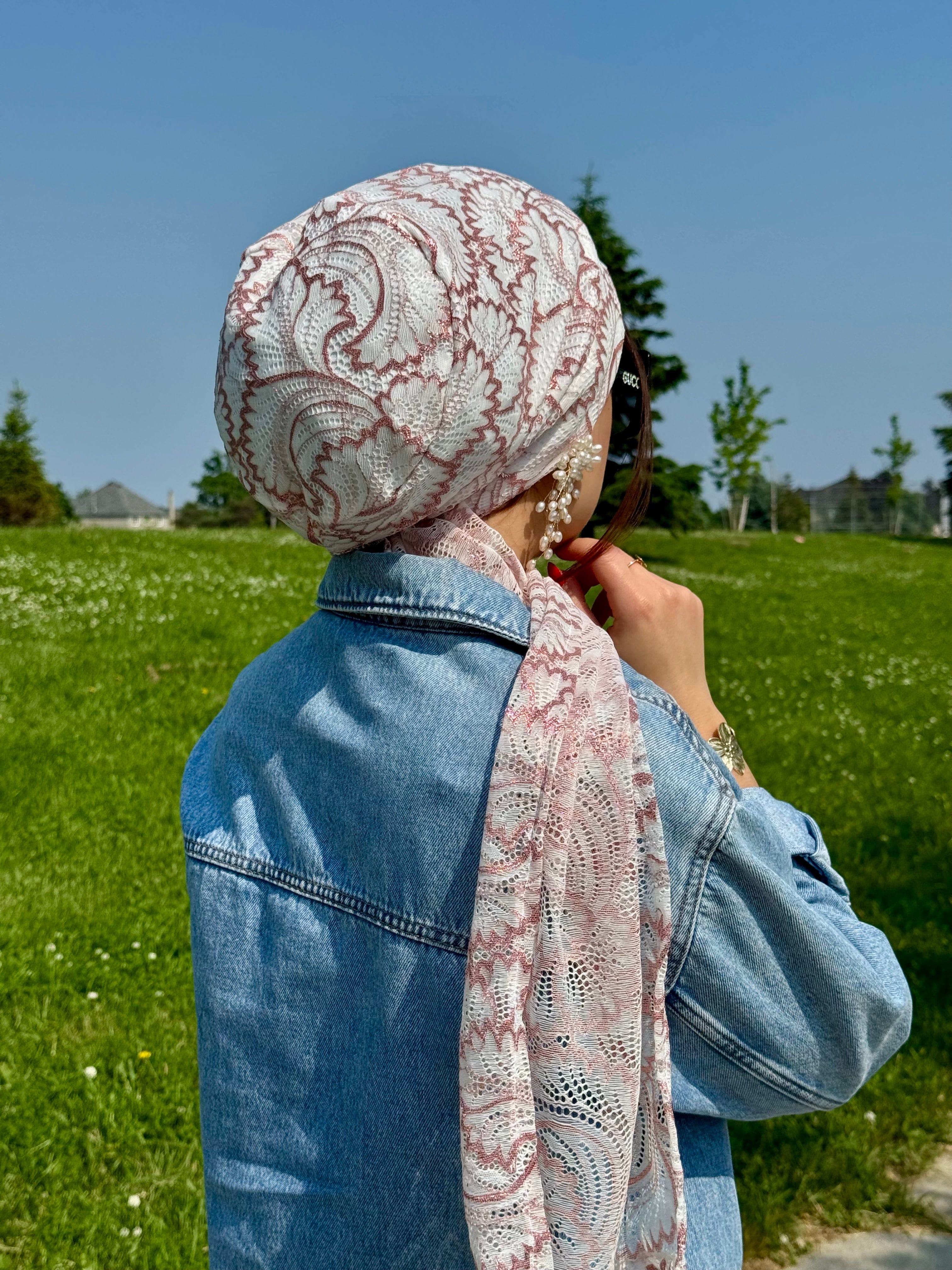 Beanie Wrap Lace - Rose Gold Off White
