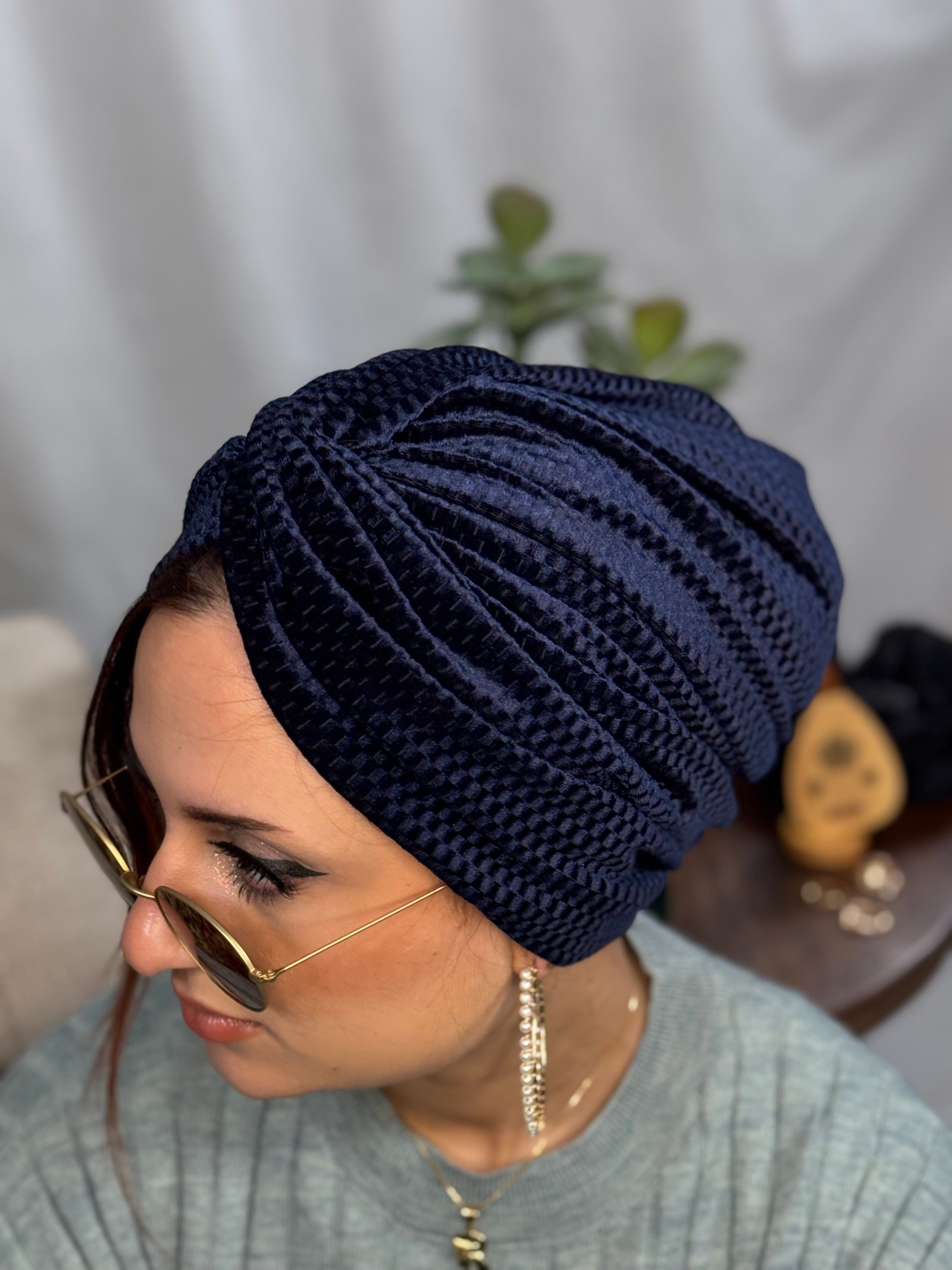 Beanie Velvet Cross Front - Navy