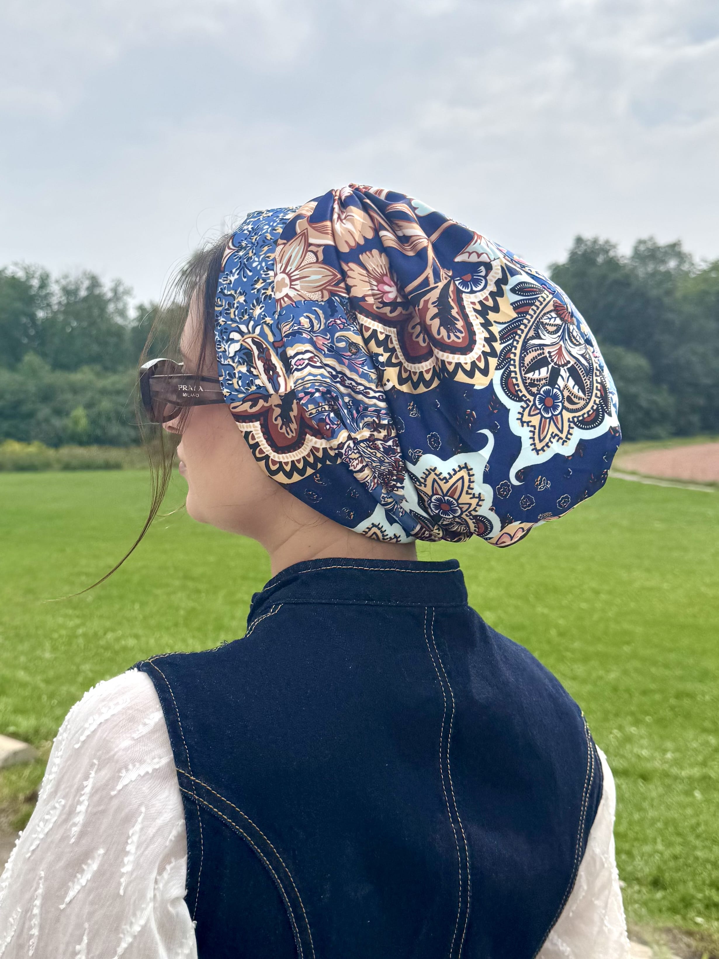 Beanie Satin - Paisley Blue Navy