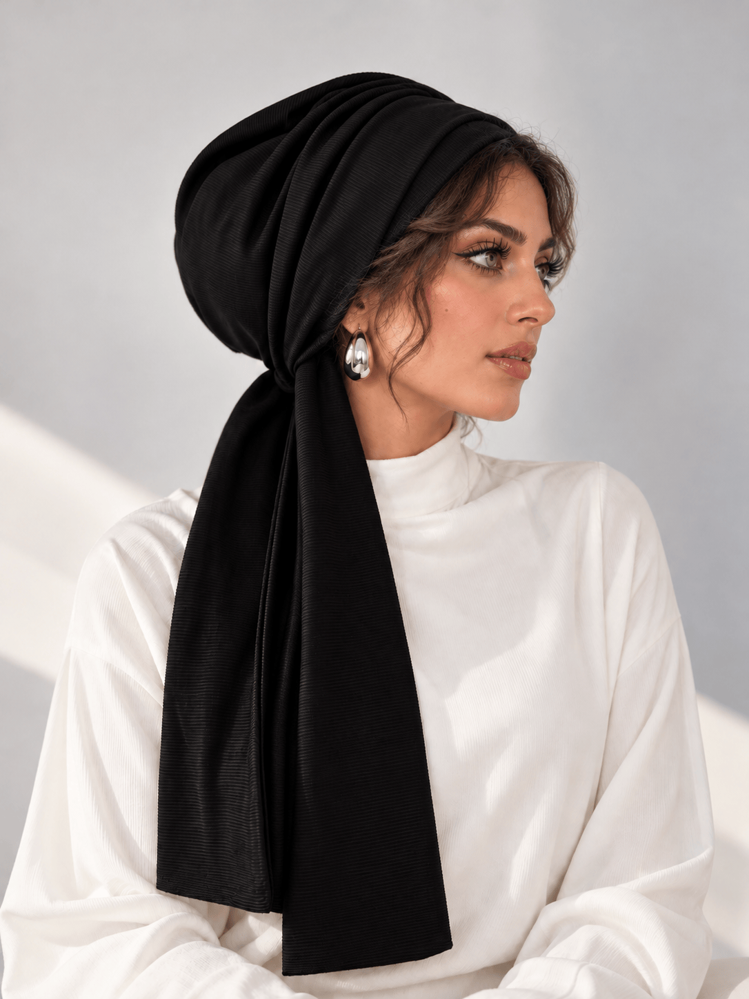 Beanie Wrap Ribbed Jersey - Black