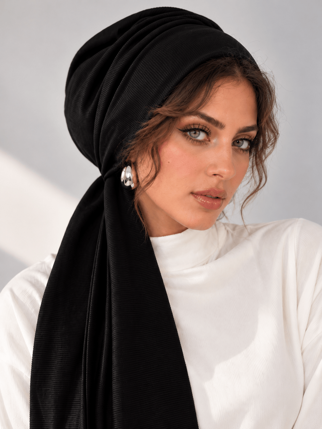 Beanie Wrap Ribbed Jersey - Black