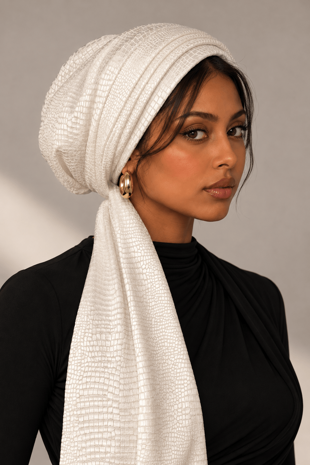Two-Piece Velvet Tulle Beanie - Pearl