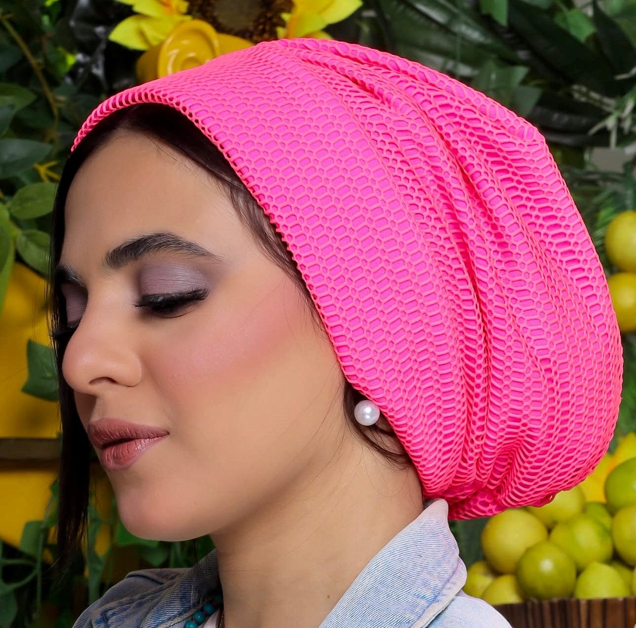 Beanie Knit - Neon Fuchsia