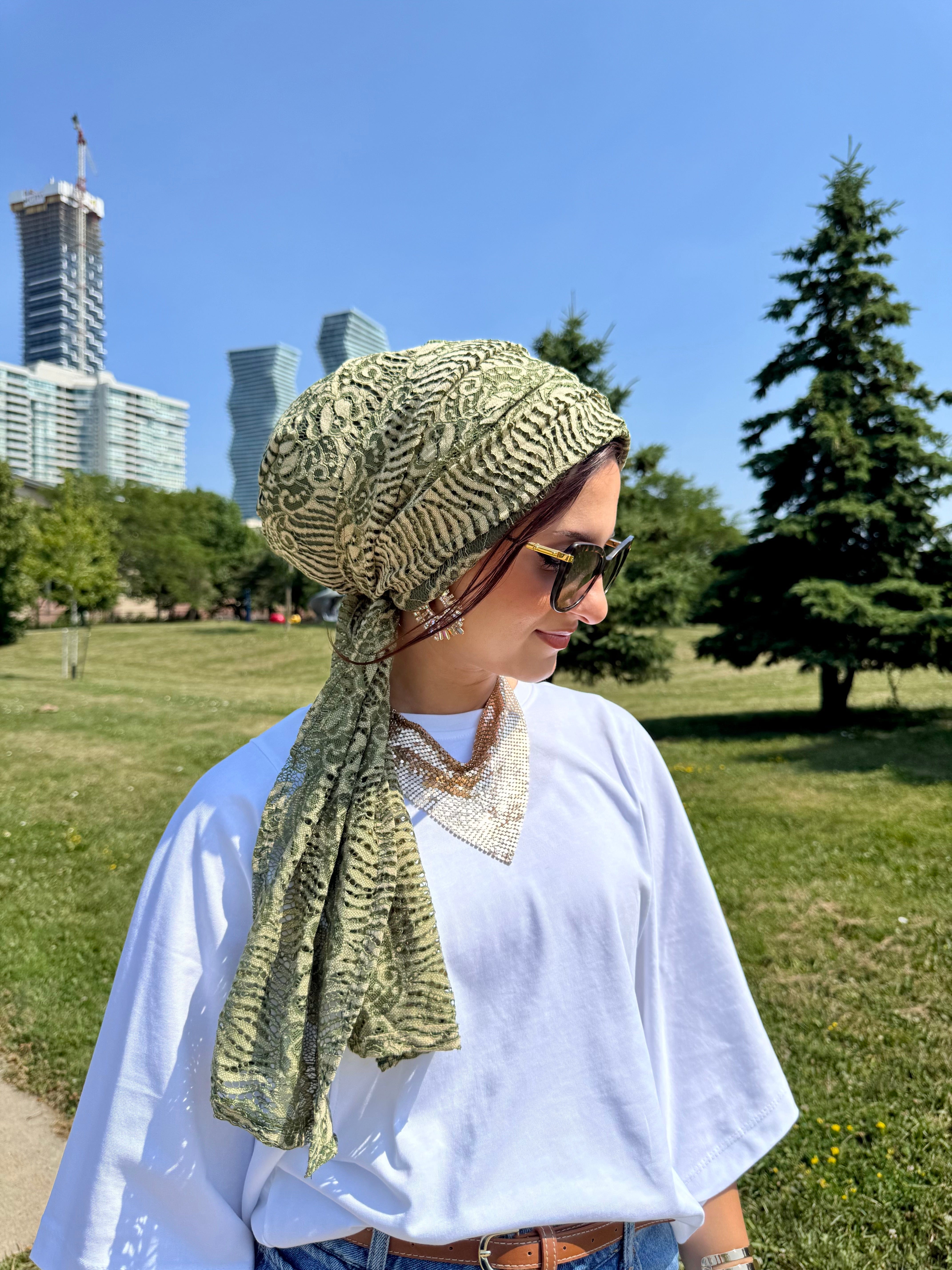 Beanie Wrap Lace - Green Nude