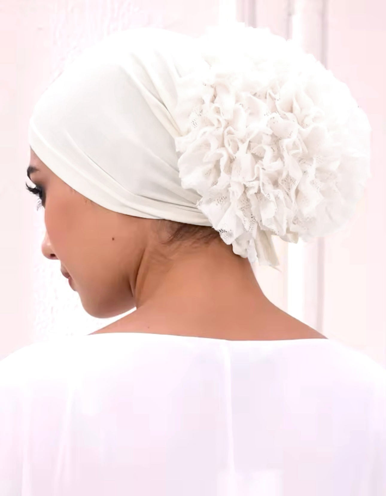 Volumizing Scrunchie Jersey Tulle Cap - Off White