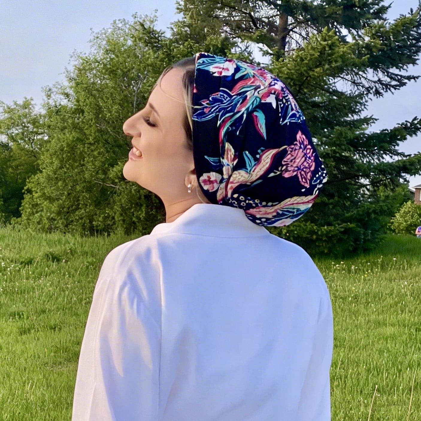 Beanie Pleated - Navy Floral