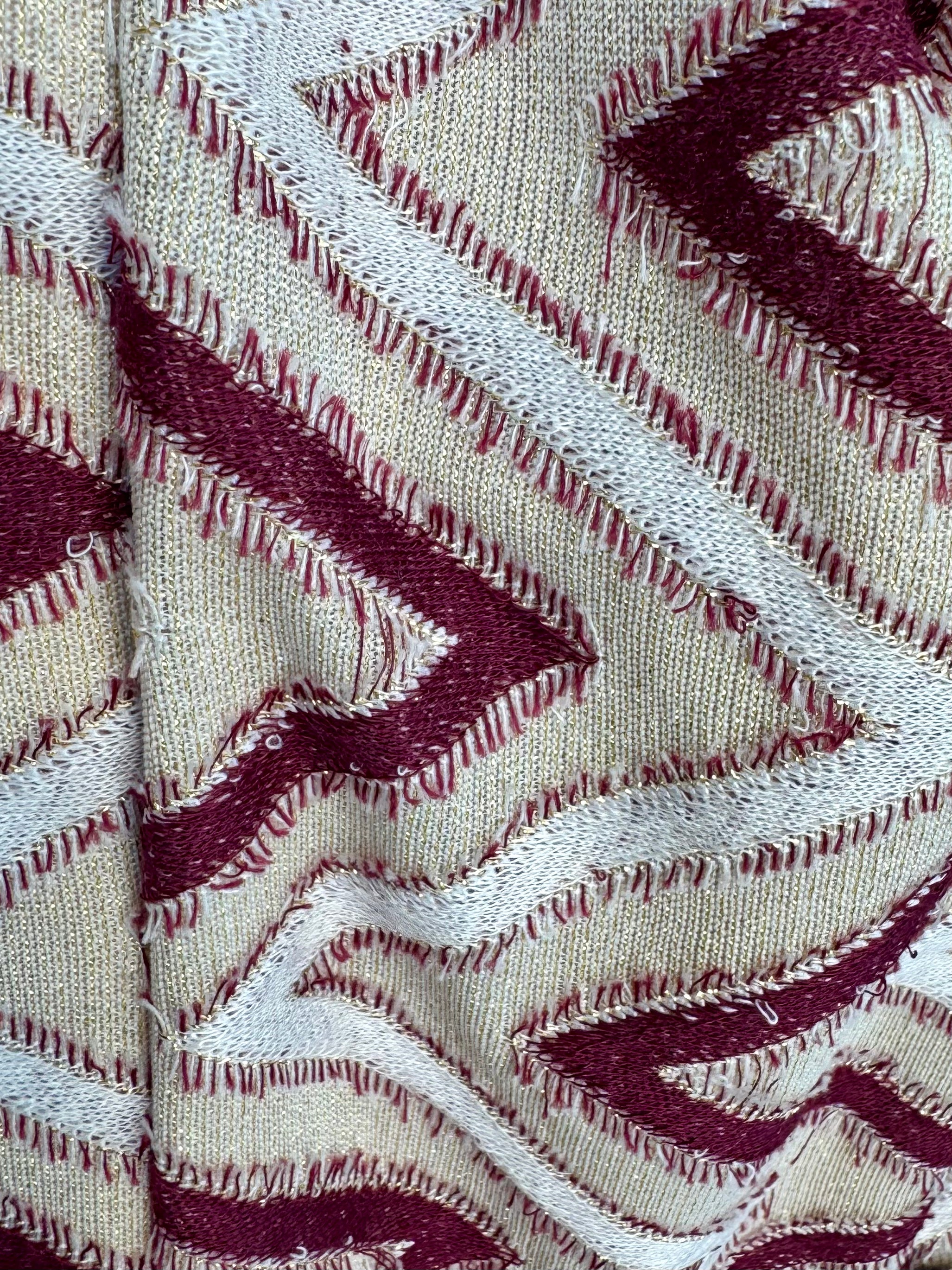 Beanie Zigzag Tulle - Gold Burgundy Nude