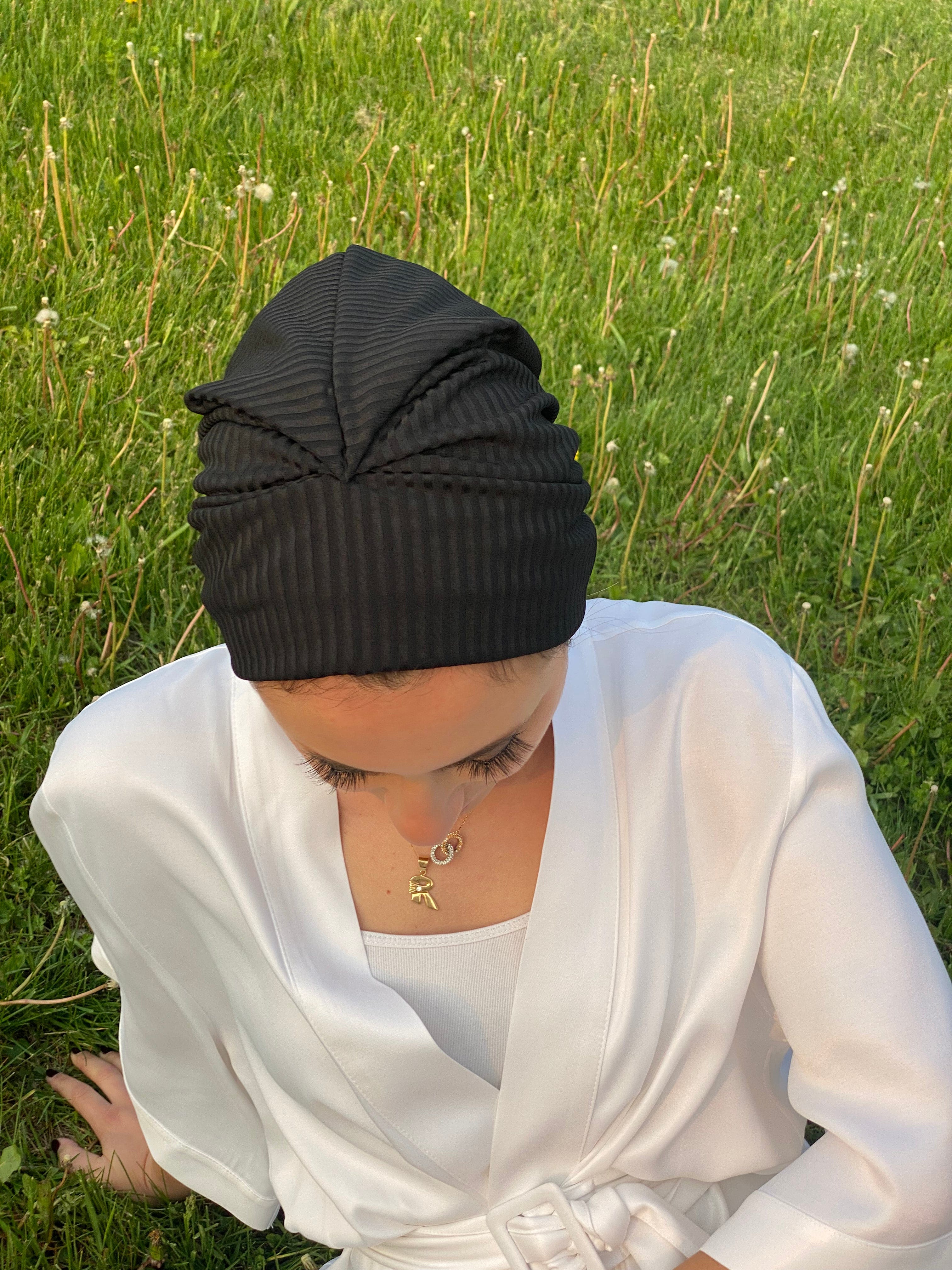 Beanie Ribbed Jersey - Black